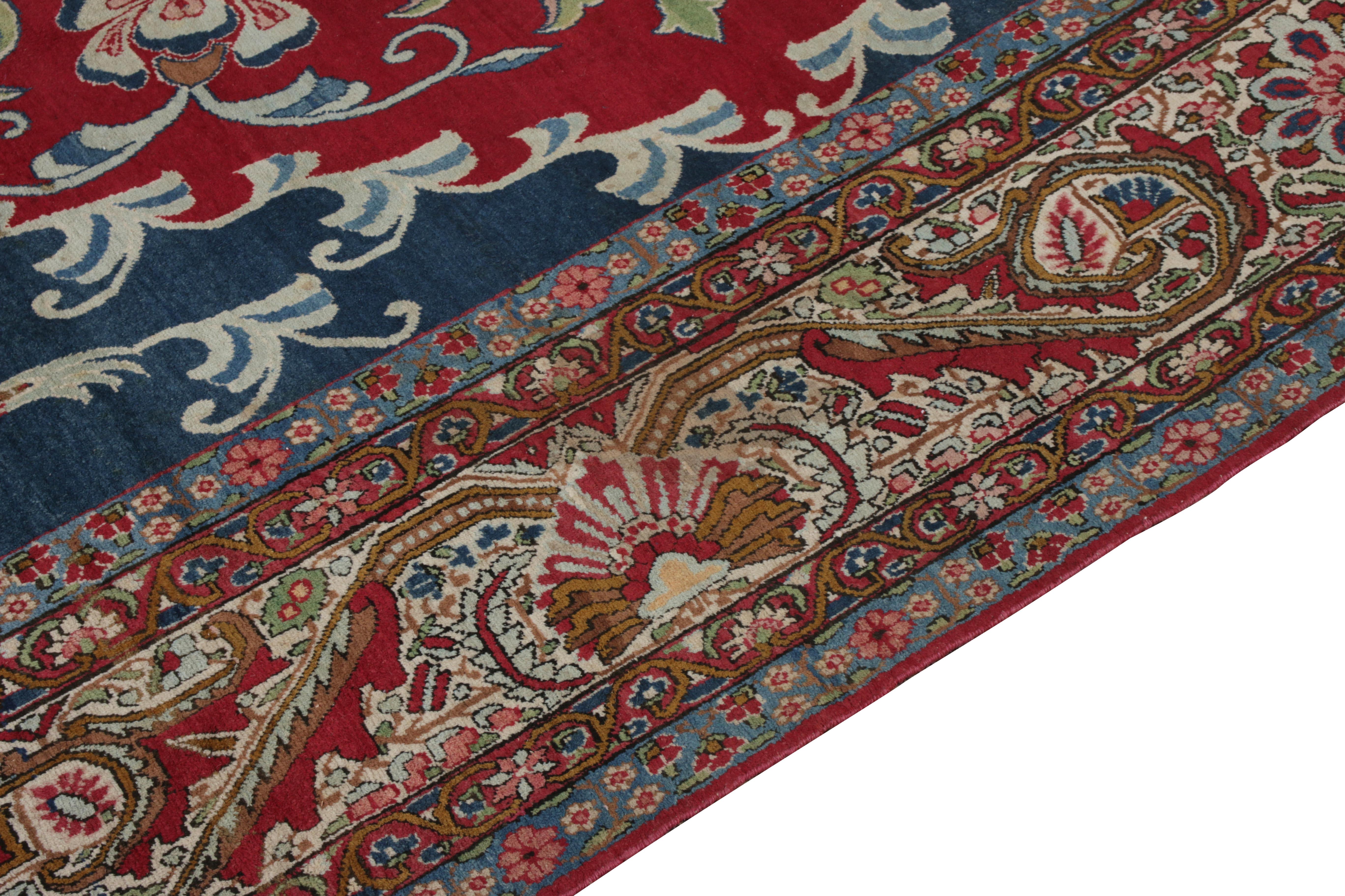 Annodato a mano Antique Persian Kerman Lavar Rug in Red, Green, Blue, Dragon Pictorial Pattern in vendita