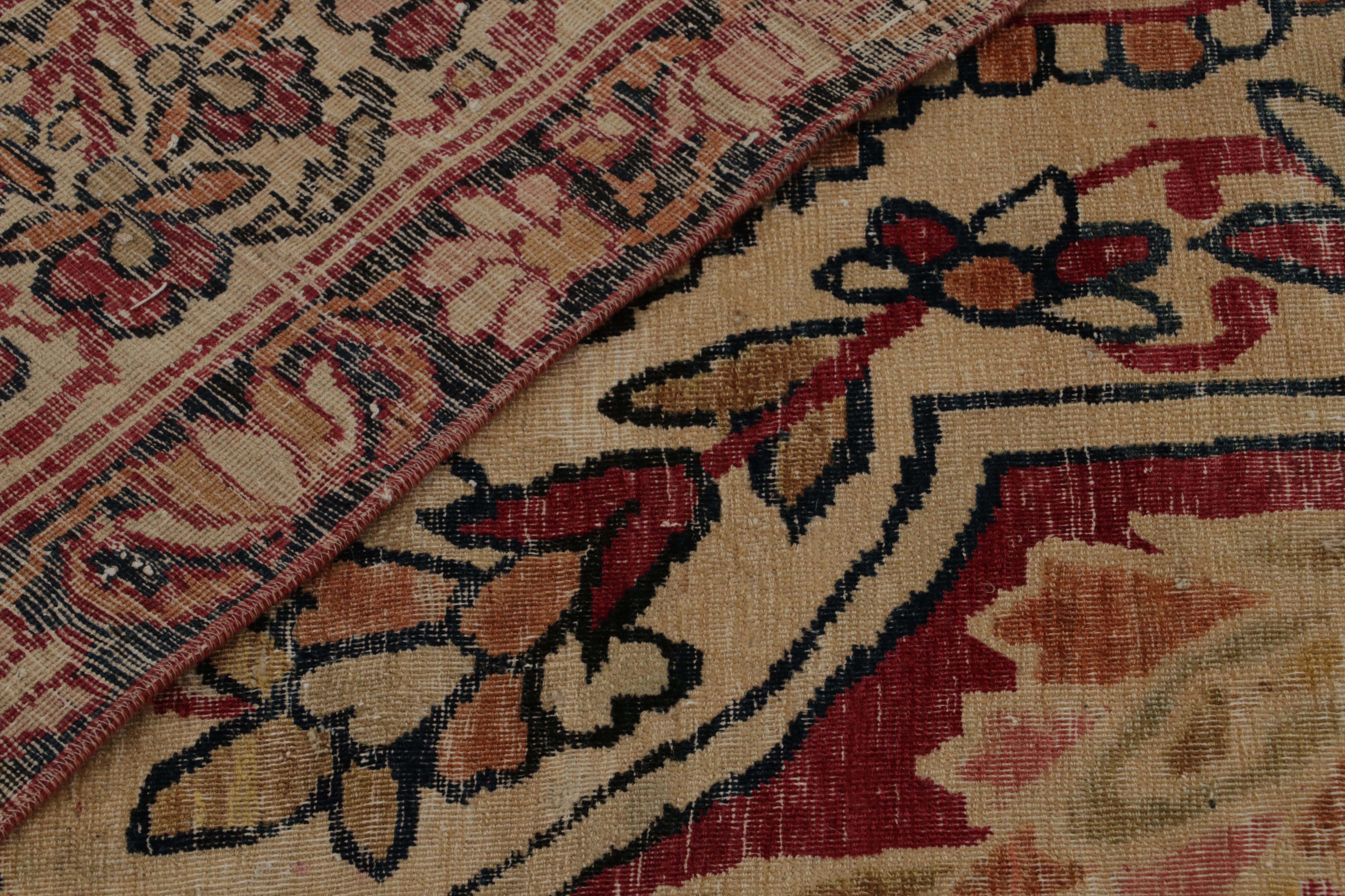 Antiker persischer Kerman Lavar Teppich, mit Blumenmustern, von Rug & Kilim im Angebot 3