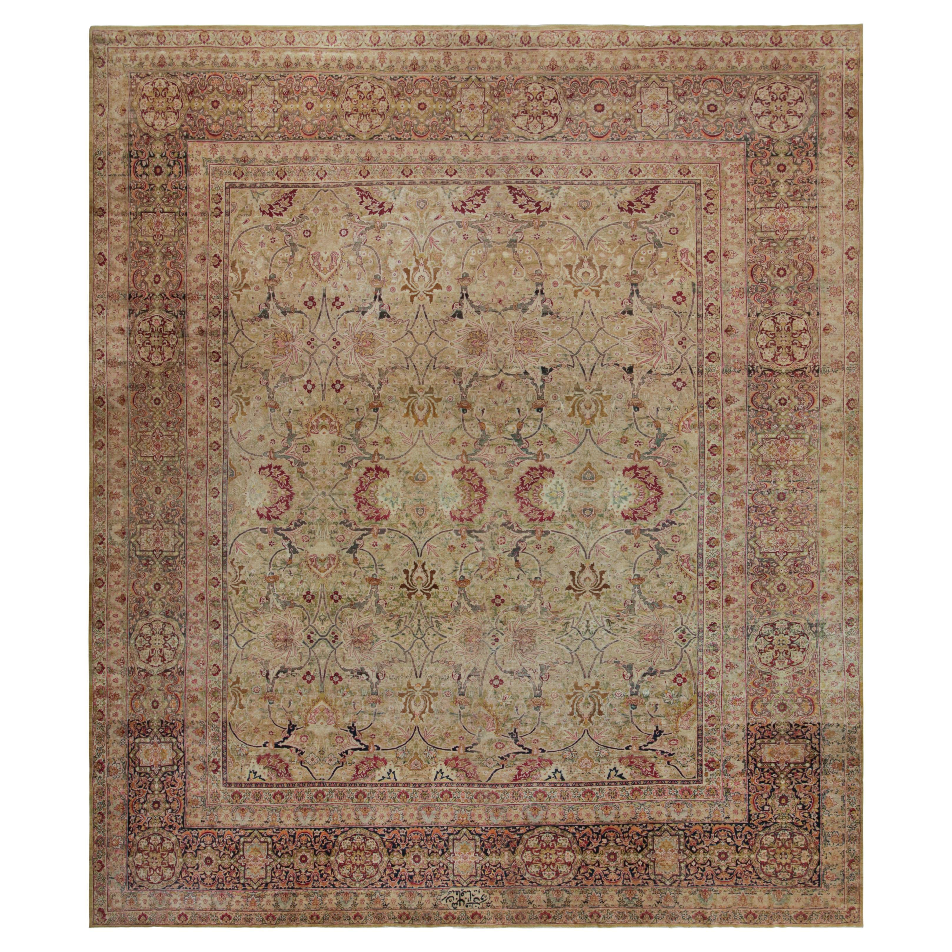Ancien tapis persan Kerman Lavar à motifs floraux