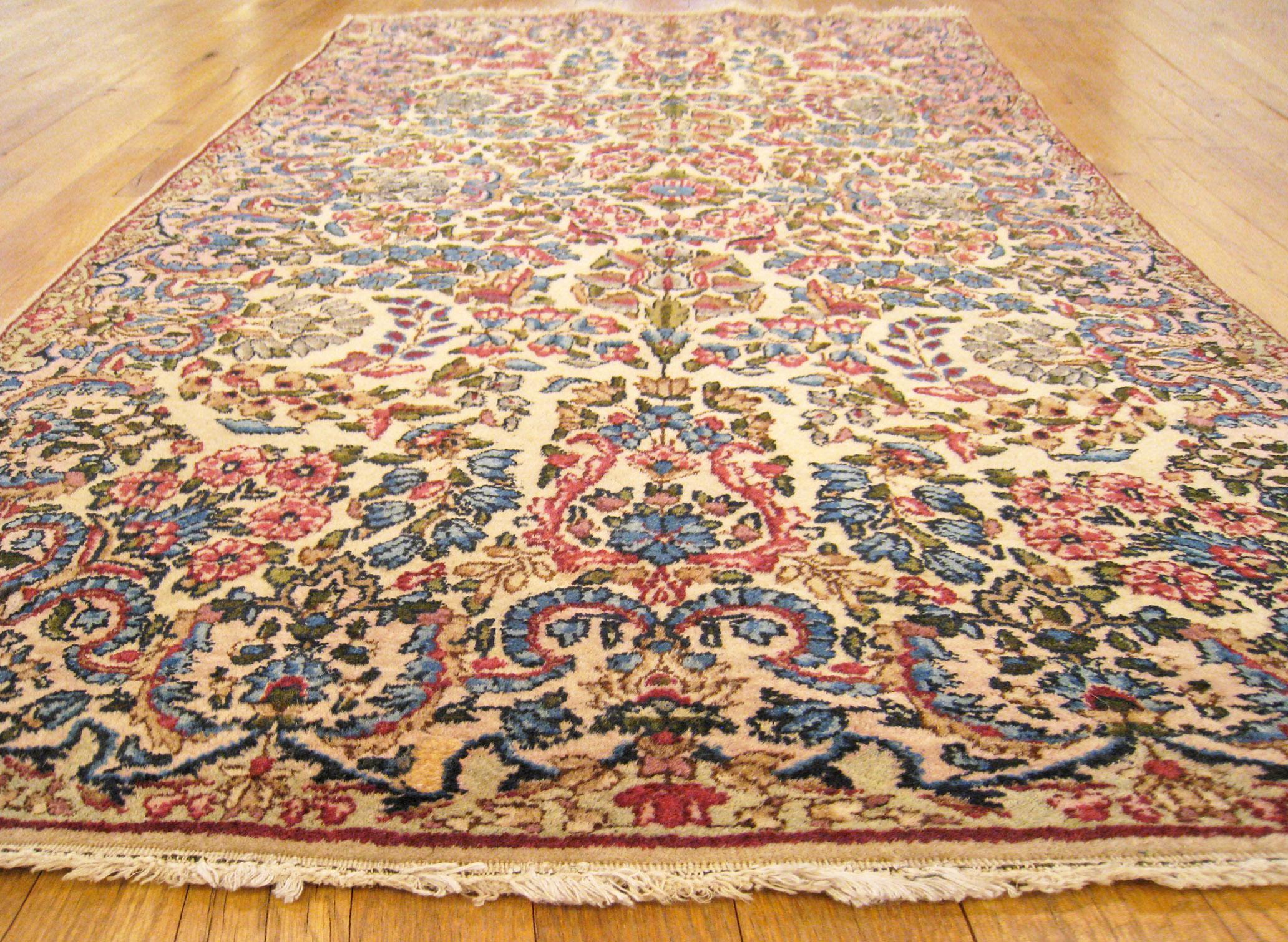 Antique Persian Kerman Oriental Rug, in Small Size, with Ivory Field and Flowers 2