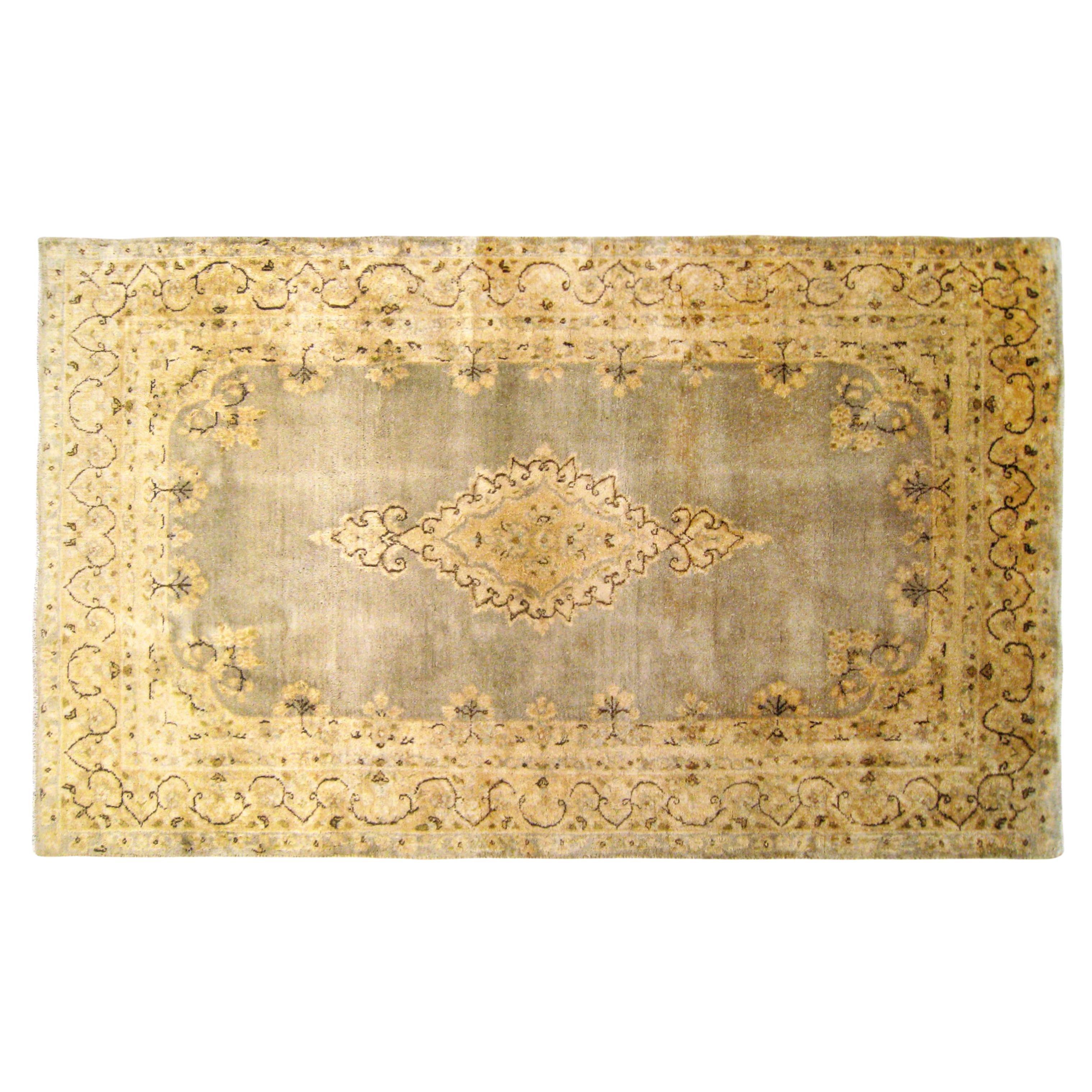 Antiker persischer Kerman- orientalischer Teppich, klein, mit zentralem Medaillon