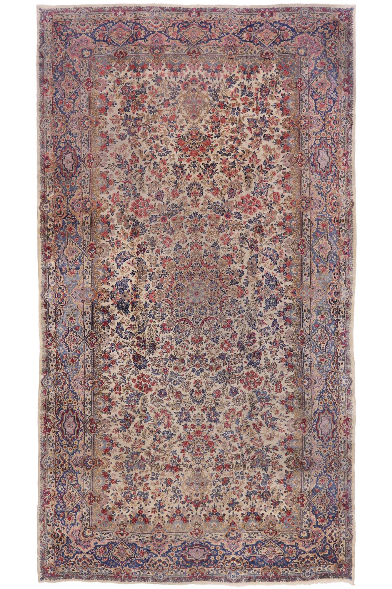 Antique Persian Kerman Rug, 09'07 x 17'06 For Sale 2