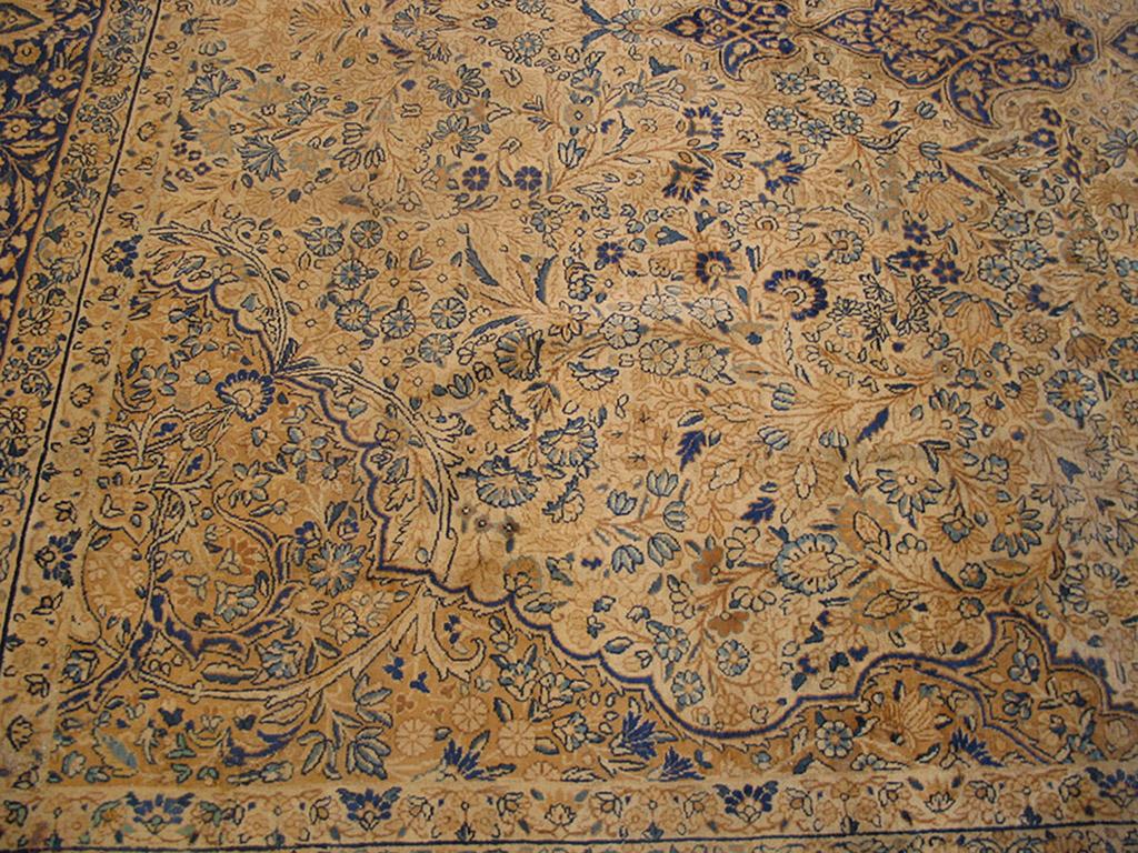 Wool Early 20th Century Persian Kirman Carpet ( 10'9