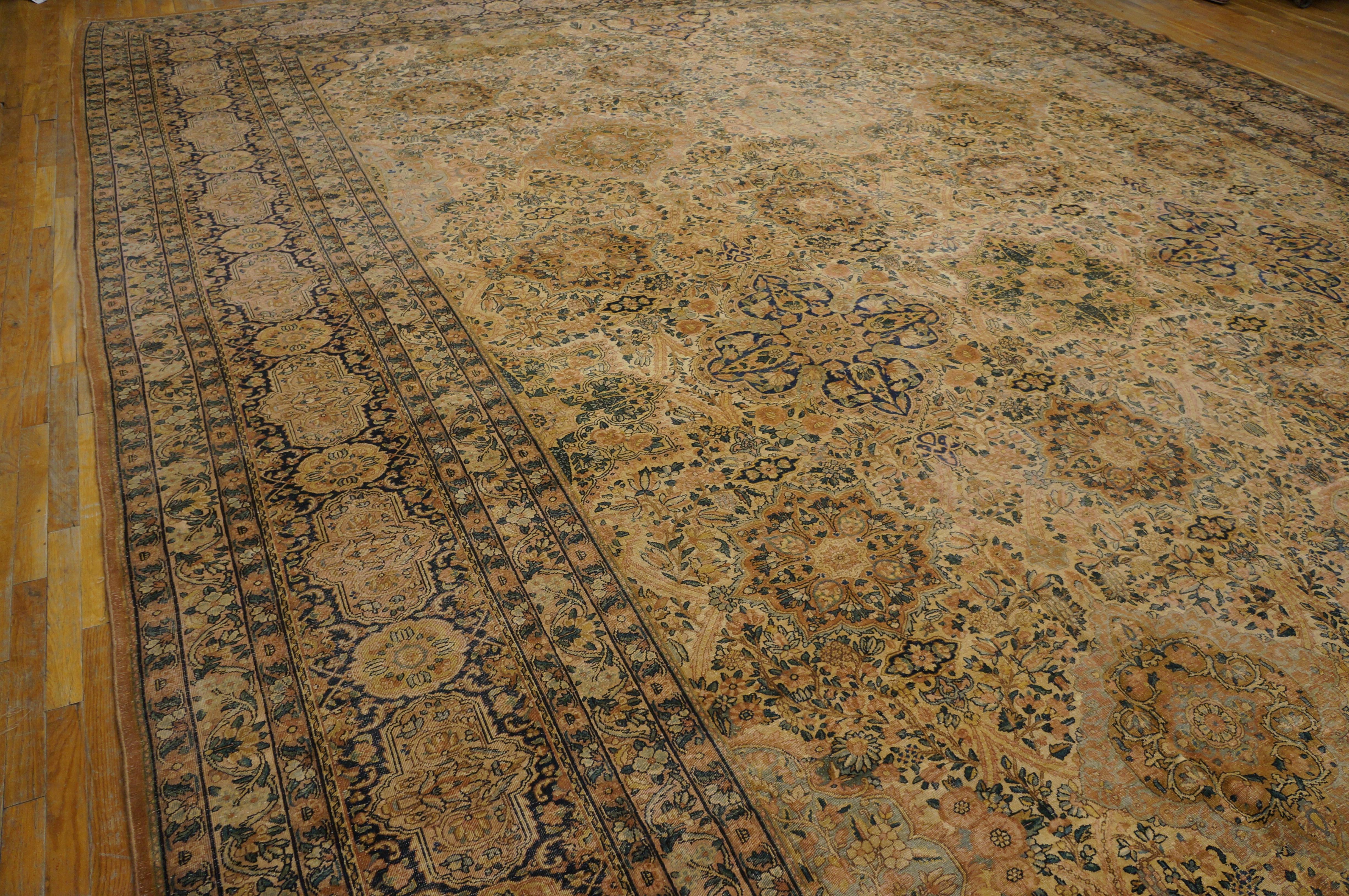 1920s Persian Kirman Carpet ( 15'6