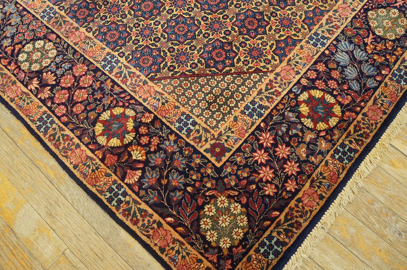 Early 20th Century Persian Kerman Carpet ( 4'10'' x 8'4'' - 147 x 254 )  For Sale 8