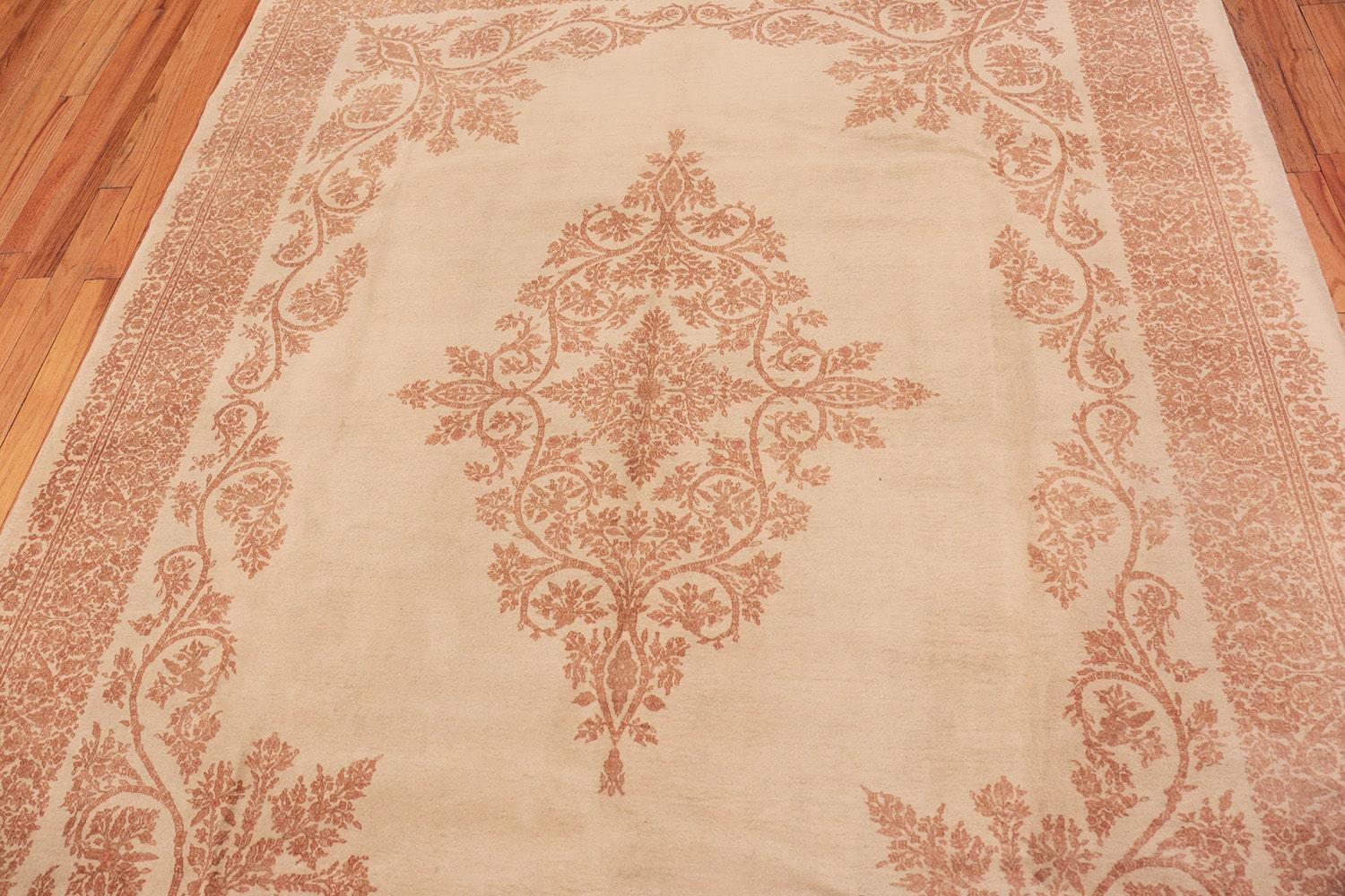 Hand-Knotted Antique Persian Kerman Rug. Size: 7 ft 3 in x 9 ft (2.21 m x 2.74 m)