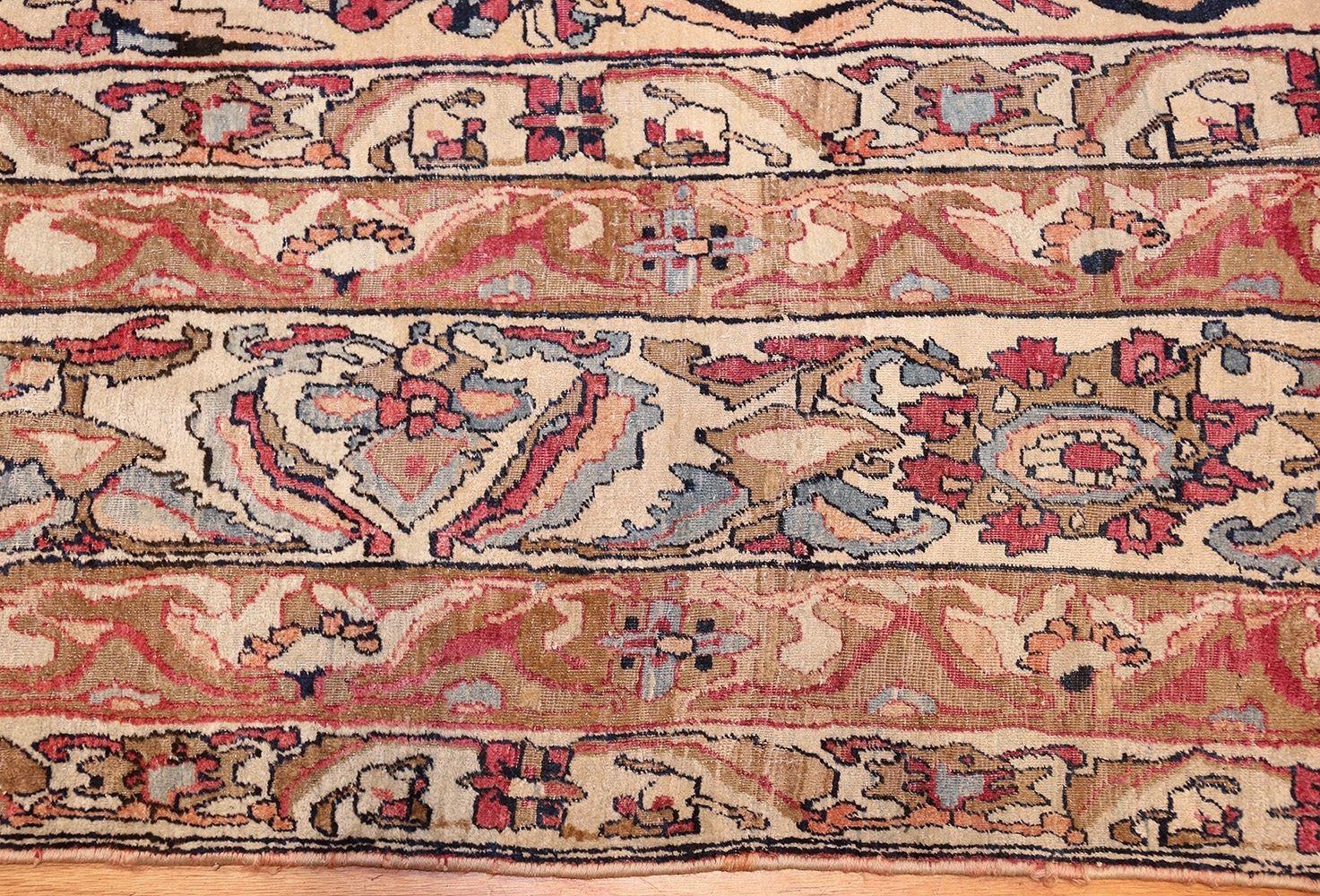 Antique Persian Kerman Rug. Size: 10 ft 9 in x 17 ft 6 in (3.28 m x 5.33 m) In Good Condition In New York, NY