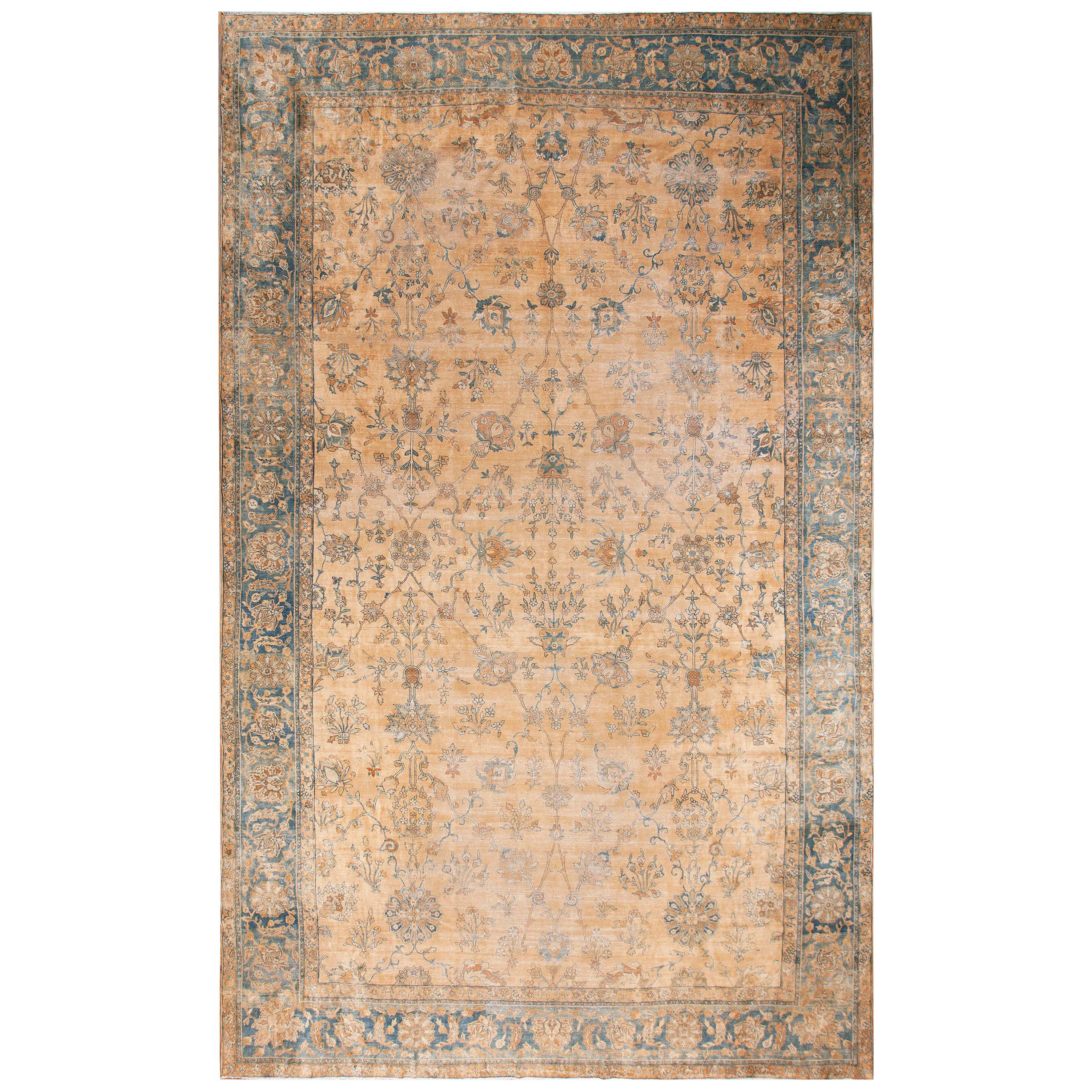 Early 20th Century Persian Kirman Carpet ( 12' x 19'10" - 365 x 605 ) For Sale