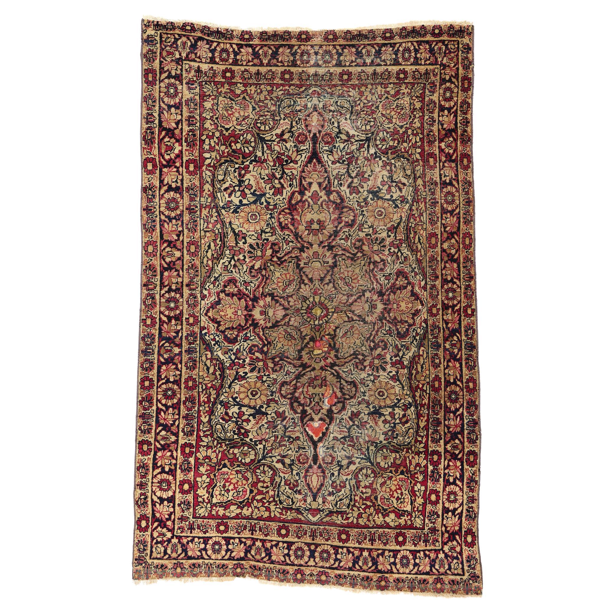 Antiker persischer Kerman-Teppich, Quiet Luxury Meets Classic Elegance
