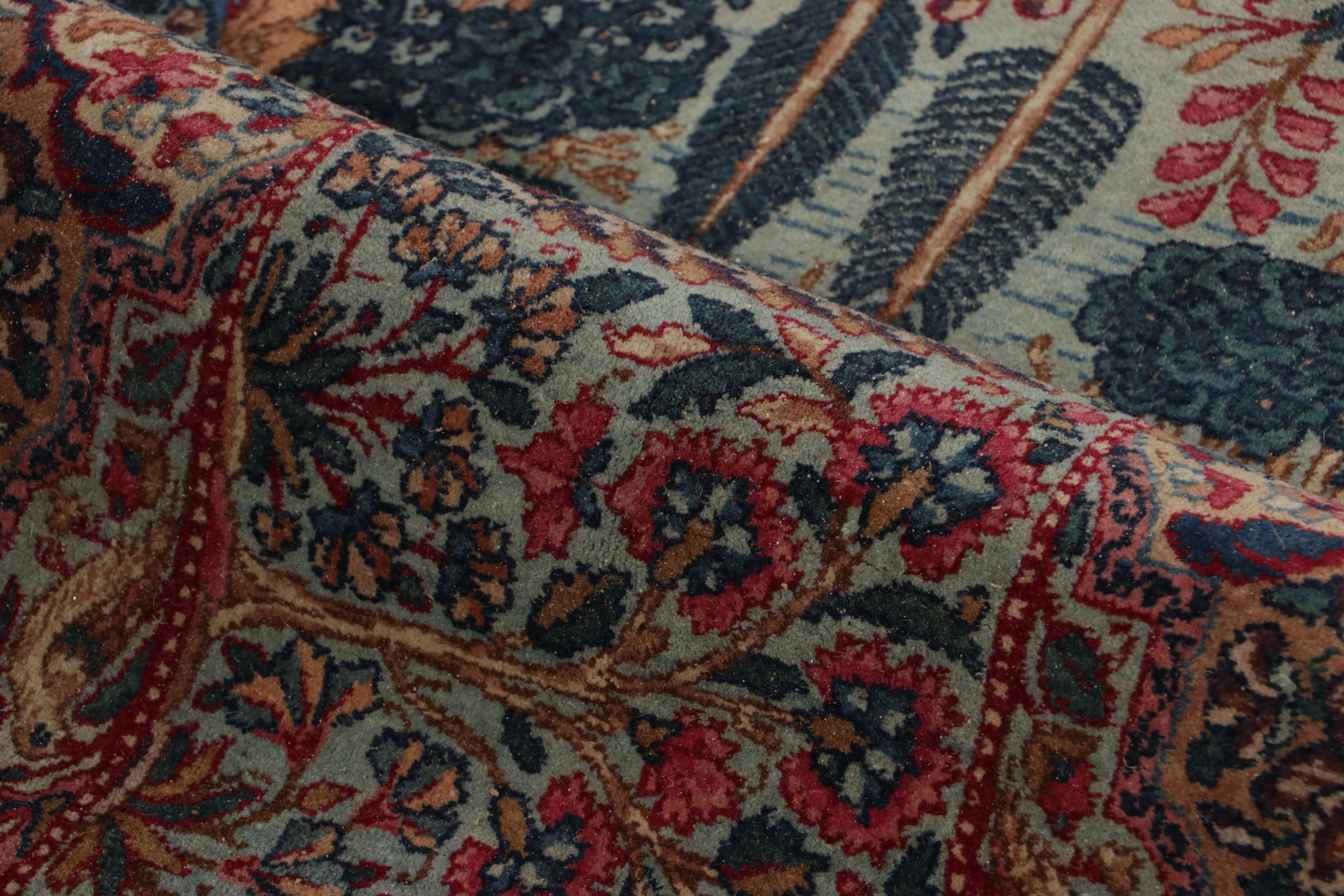 Inizio XX secolo Antico tappeto persiano Kerman, disegno floreale regale in innumerevoli colori Rug & Kilim in vendita