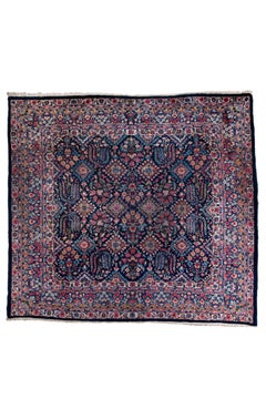 Antiker persischer Kerman Teppich mit floralem Medaillon-Muster