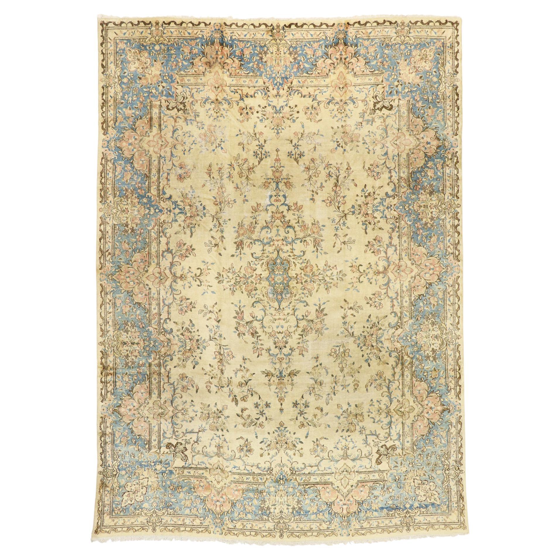 Antique Persian Kerman Rug with Soft Pastel Colors and Decorative Elegance For Sale