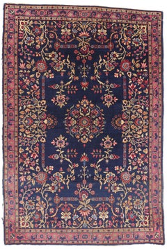 Antiker persischer Kerman-Teppich mit traditionellem Stil