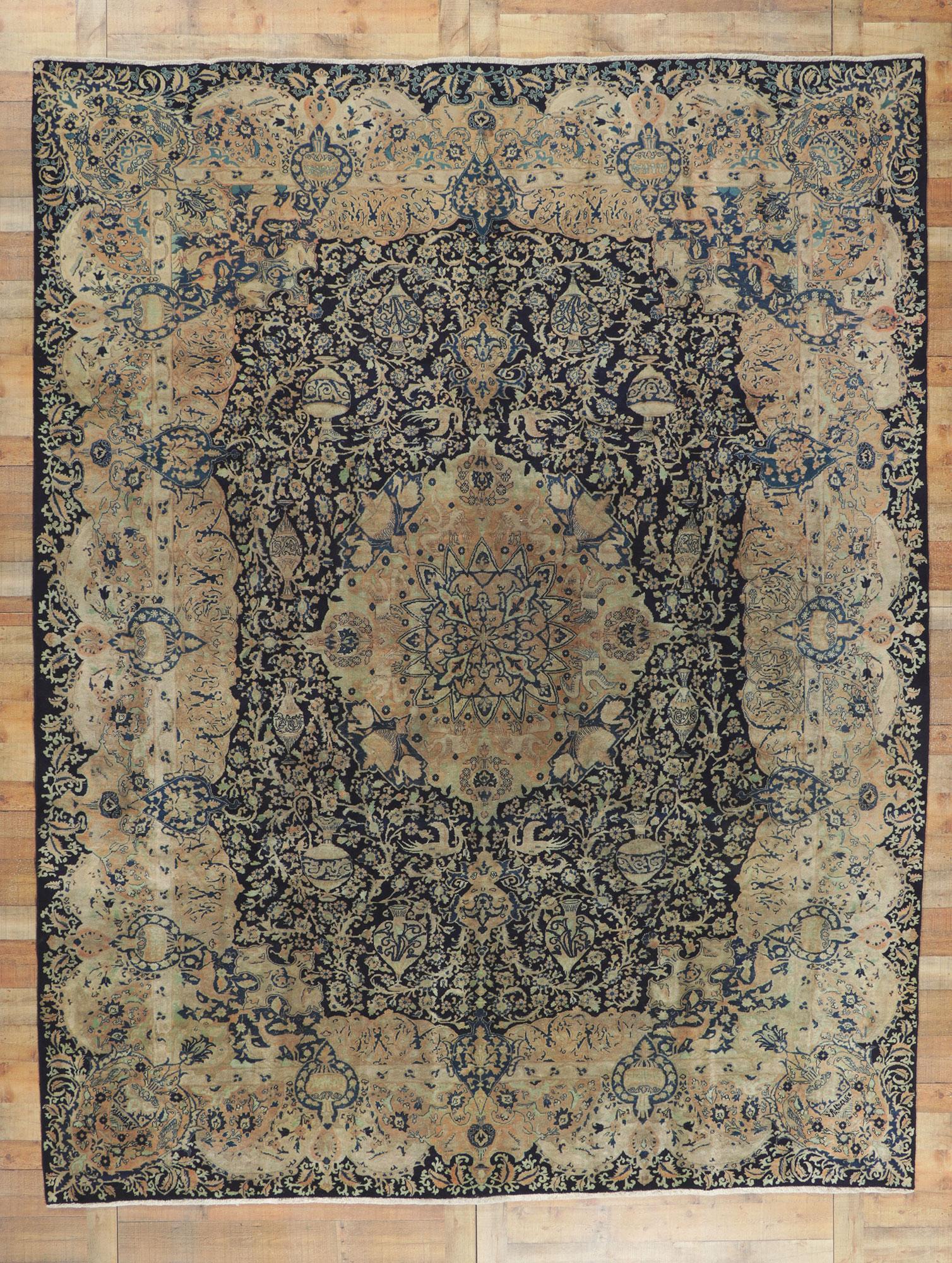 Antique Persian Kerman Rug with Vase Design In Good Condition For Sale In Dallas, TX