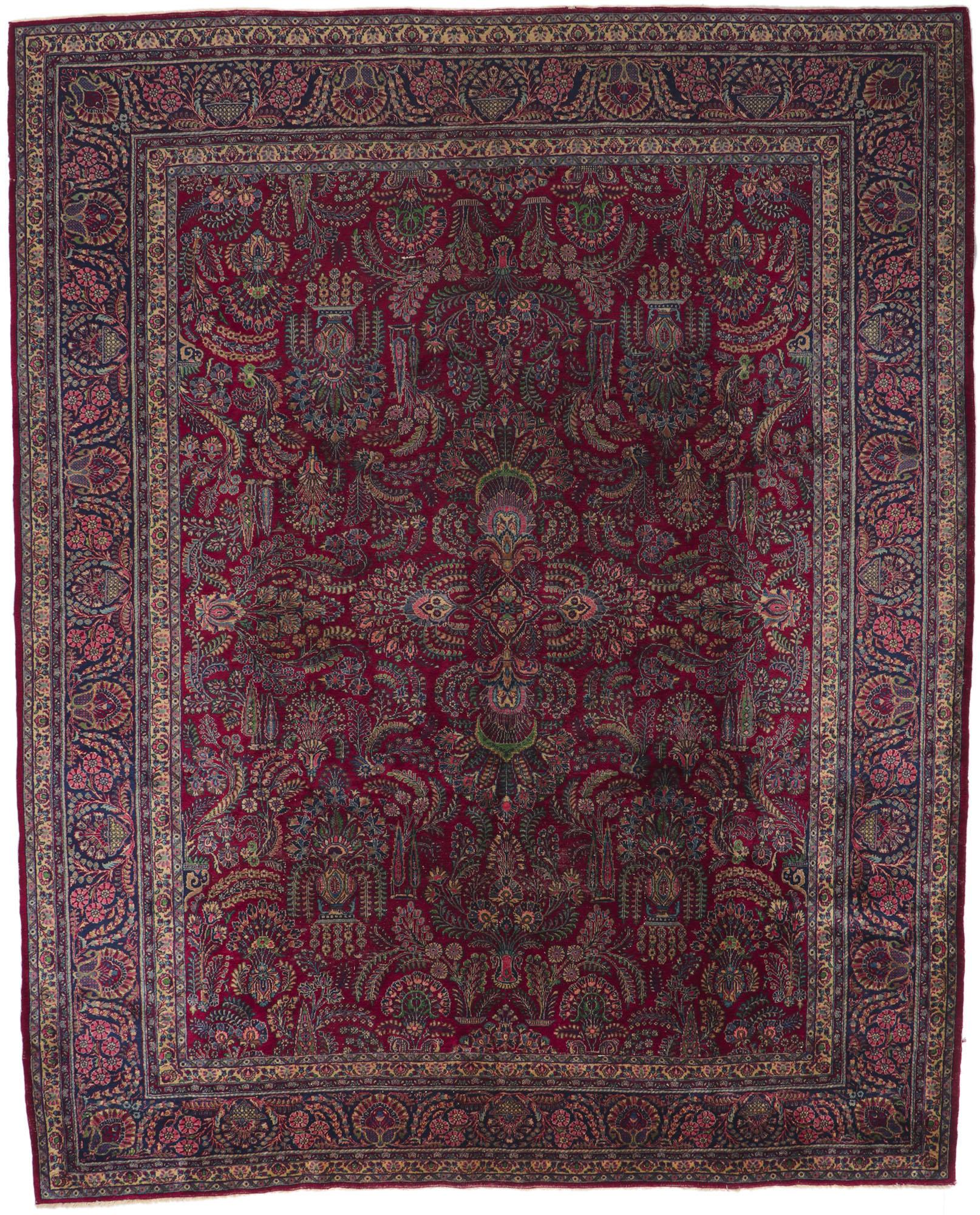 Antiker persischer Kerman-Teppich, Stately Decadence Meets Refined Sophistication, antik im Angebot 1