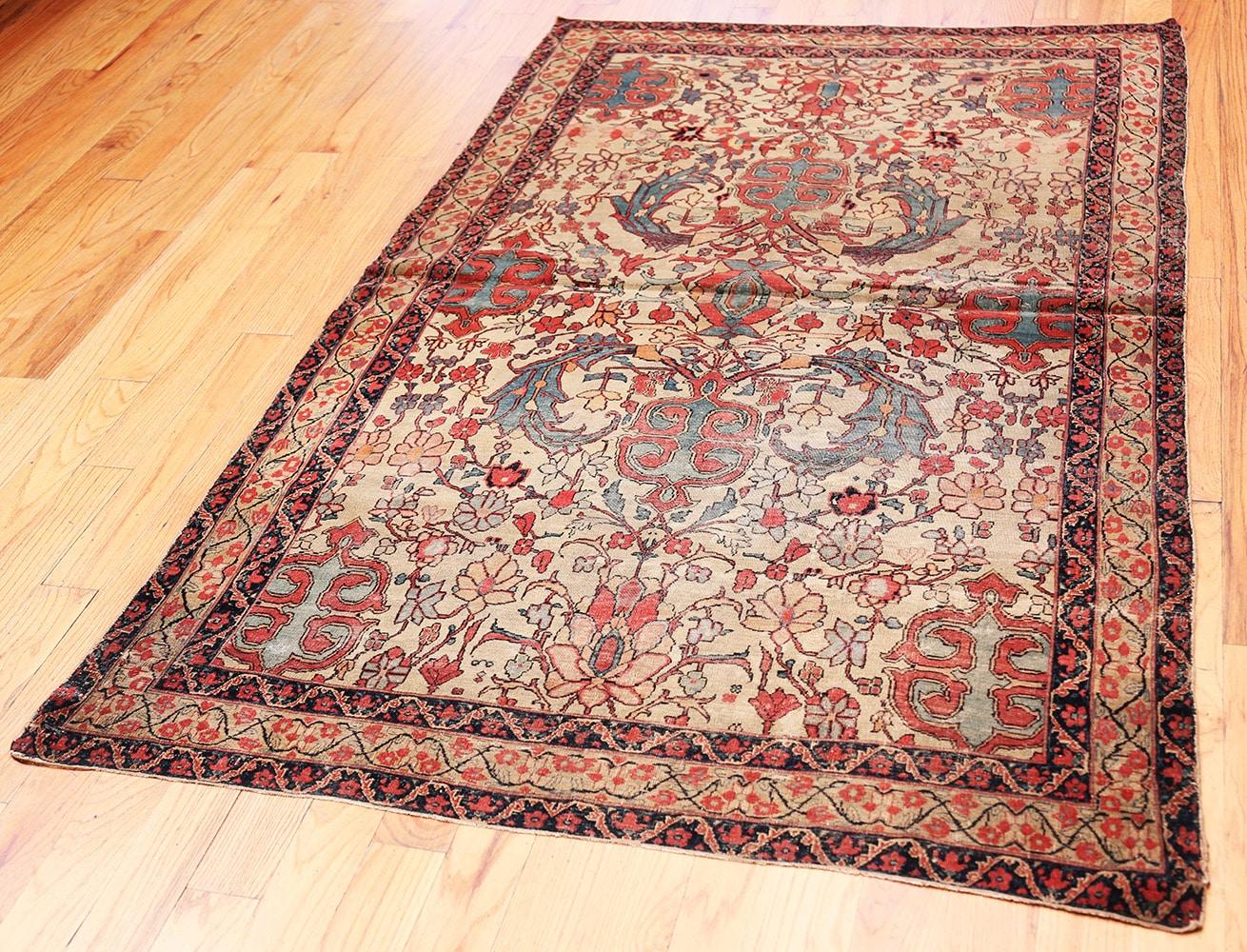 Antique Persian Kerman Shabby Chic 19th Century Rug 4' x 6'7