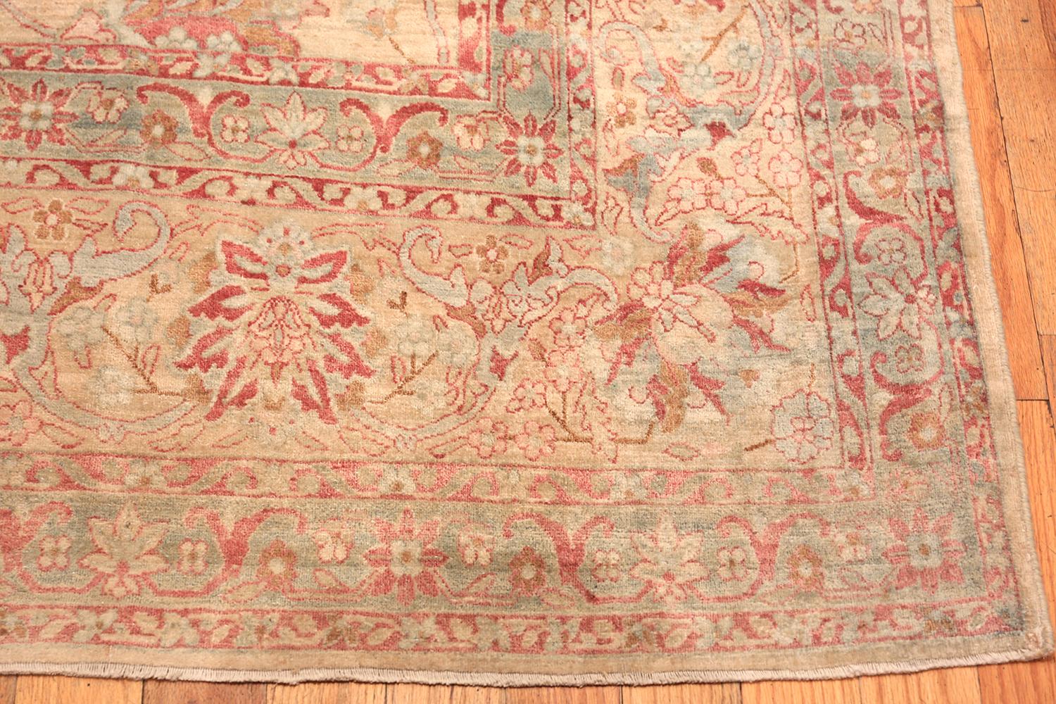 Hand-Knotted Antique Persian Kerman Vase Rug. 9 ft. x 14 ft. 4 in For Sale