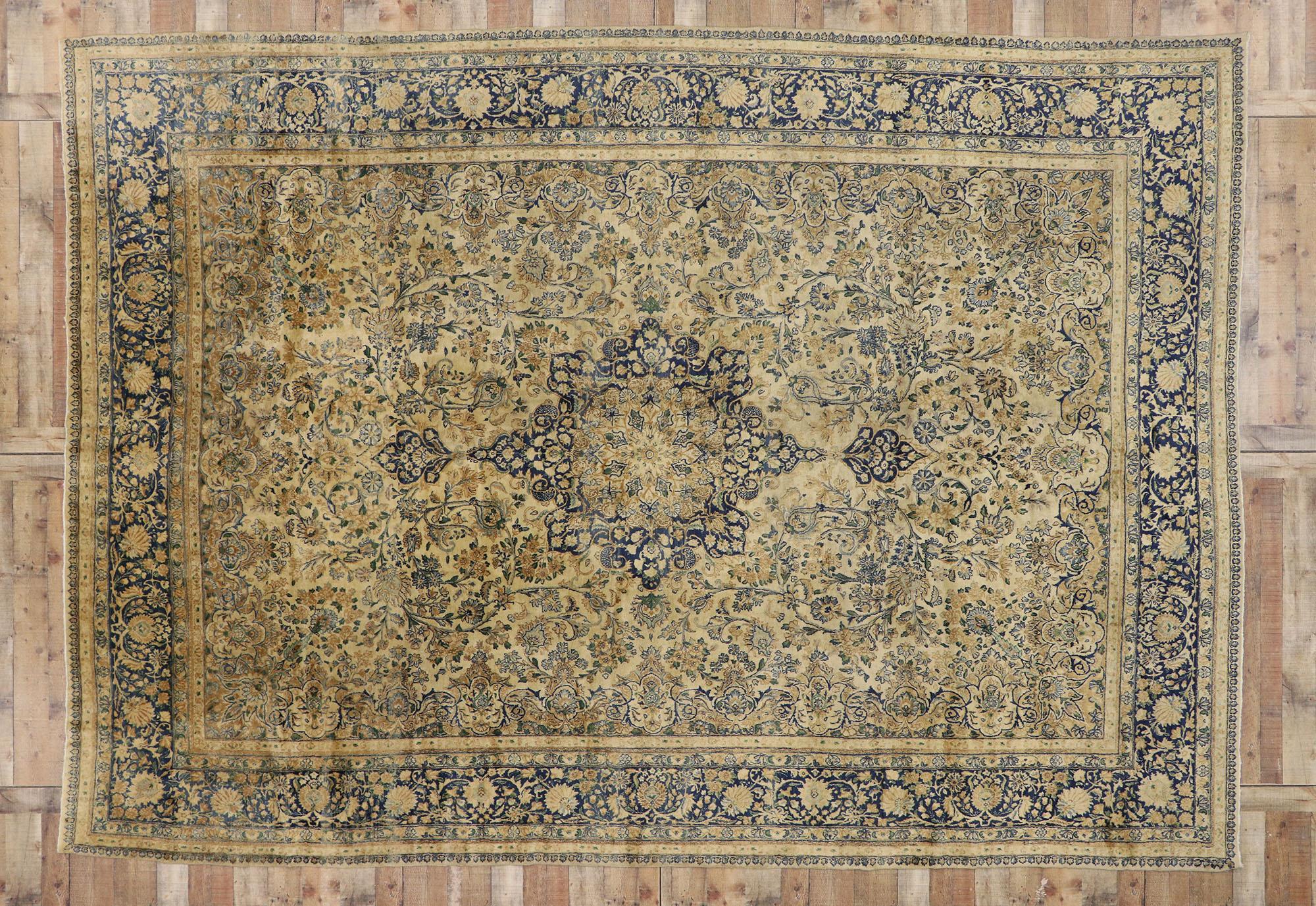 Antique Persian Kerman Rug, 10'00 X 14'01 For Sale 3