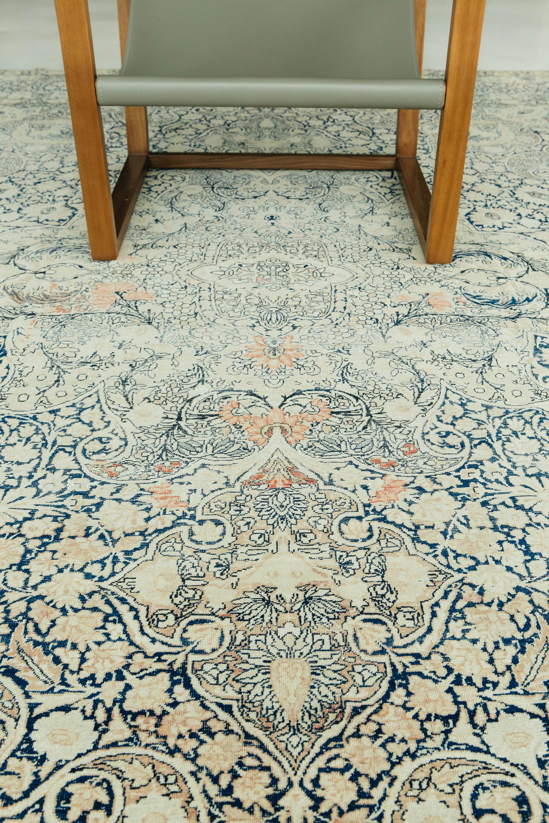 Antiker persischer Kermanshah-Teppich im Angebot 5