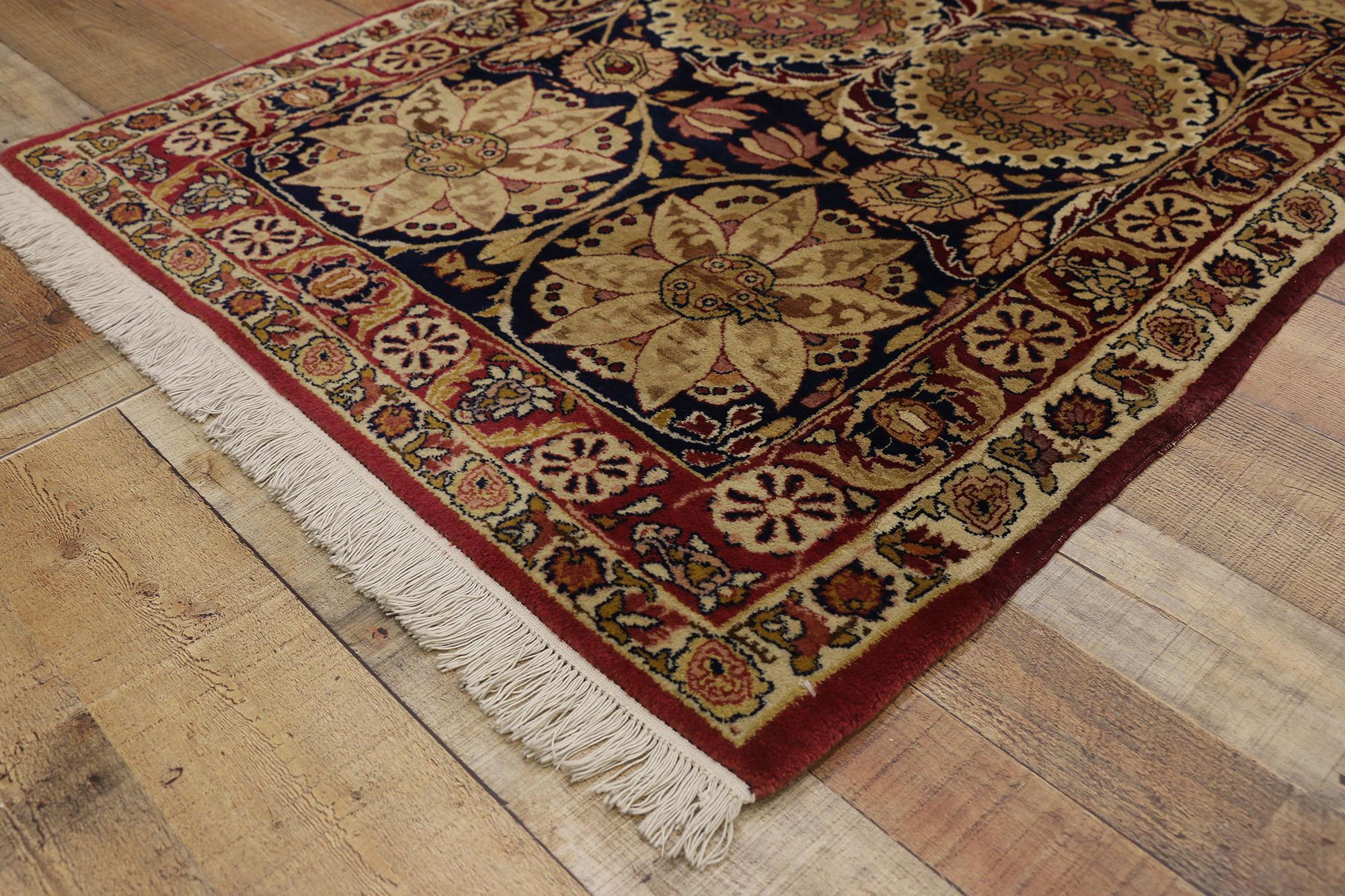 Antique Persian Kermanshah Rug with Traditional Style In Good Condition For Sale In Dallas, TX