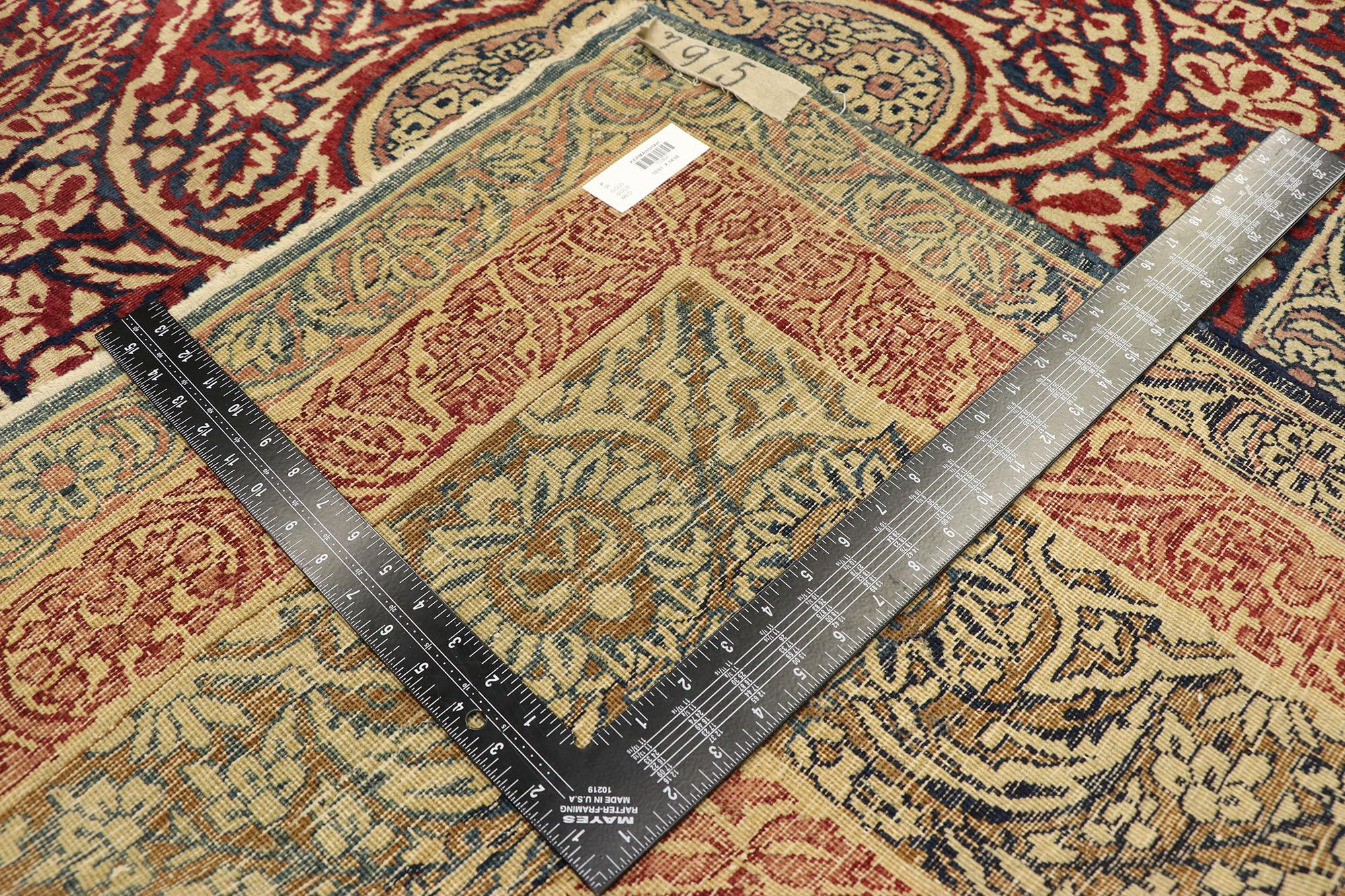 Antiker persischer Kermanshah-Teppich im William Morris Arts & Crafts-Stil (Handgeknüpft) im Angebot