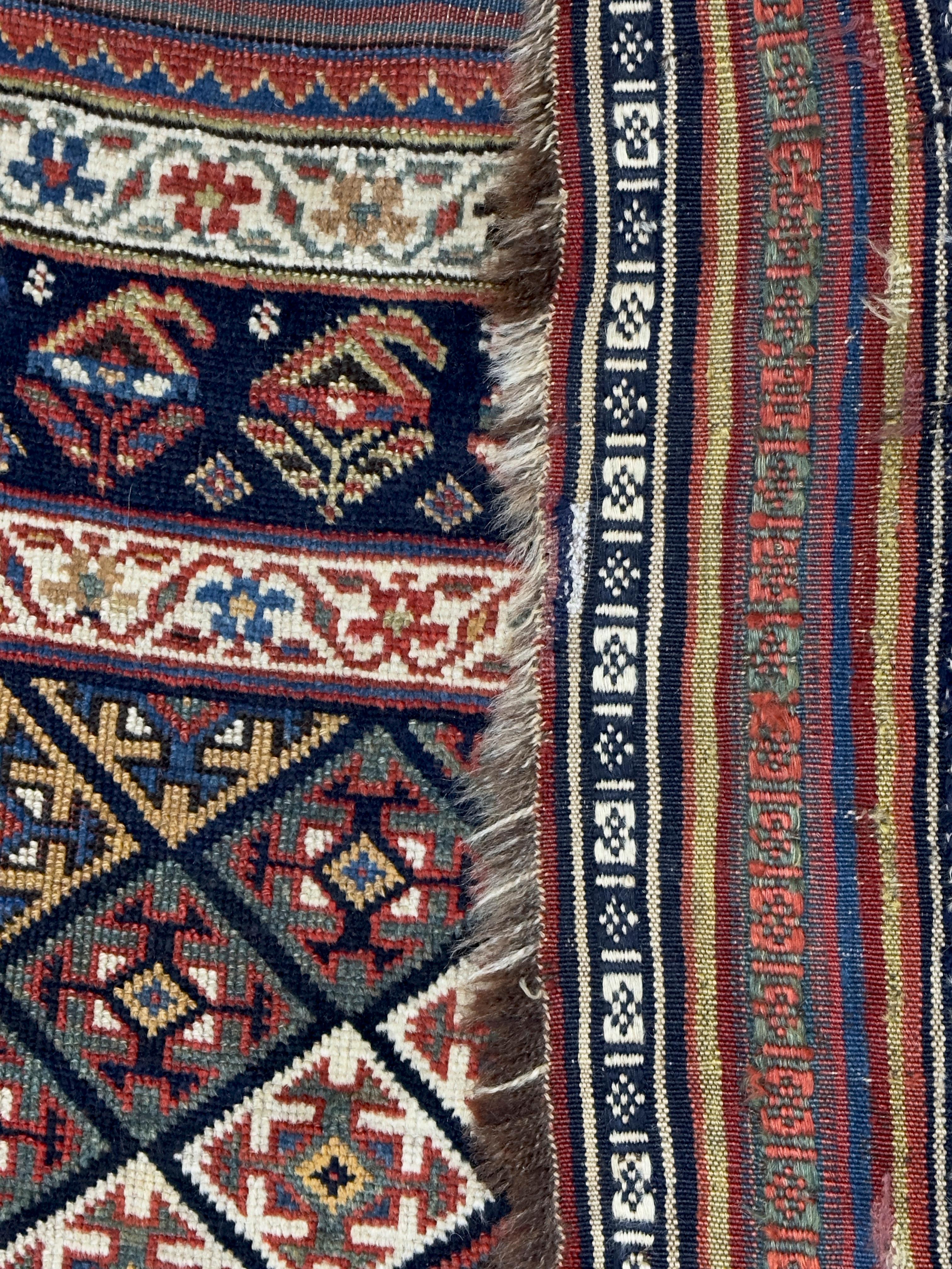 Antiker persischer Khamseh-Teppich 4'9