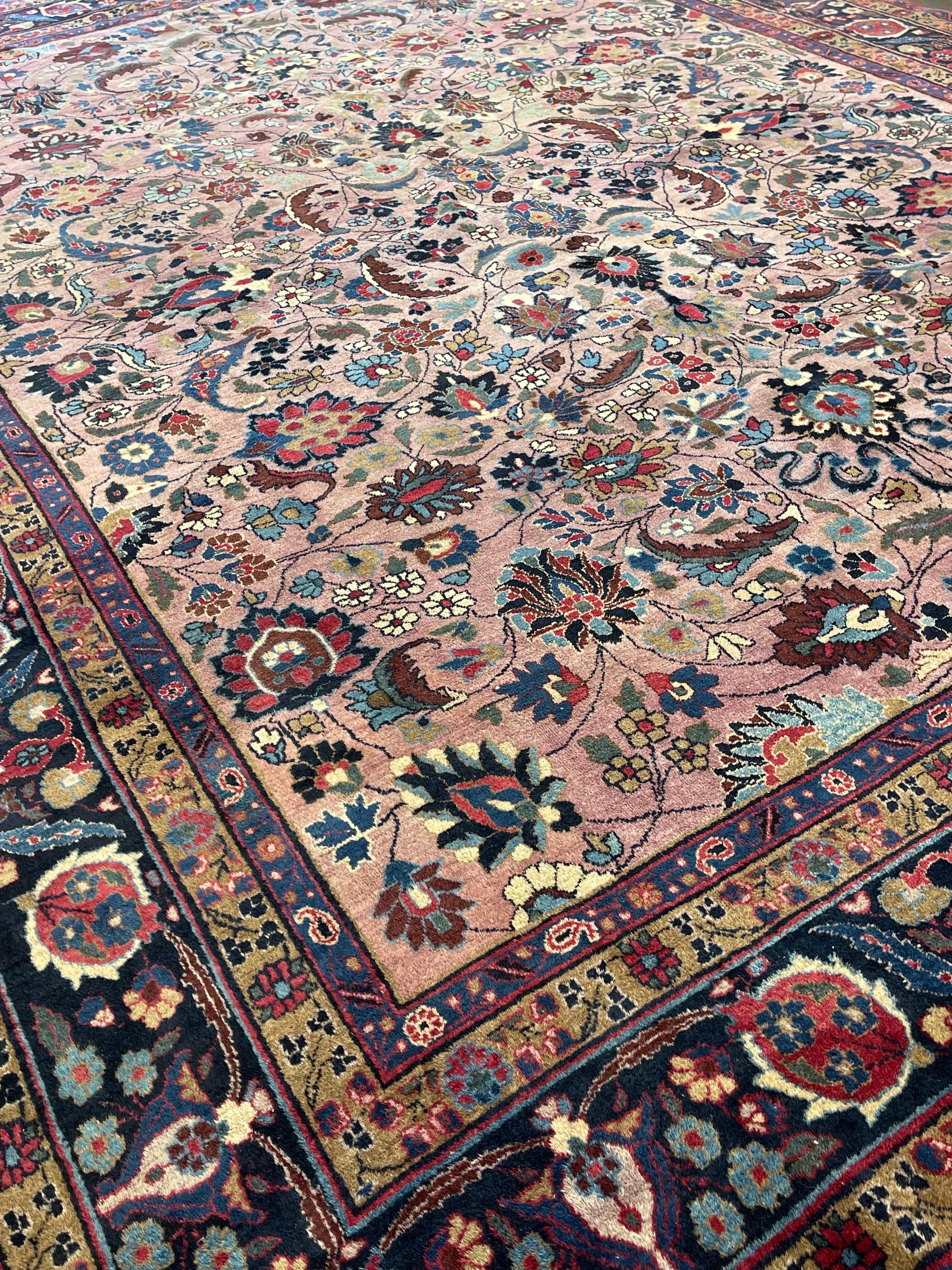 Antique Persian Khorasan Carpet, circa 1930 For Sale 4