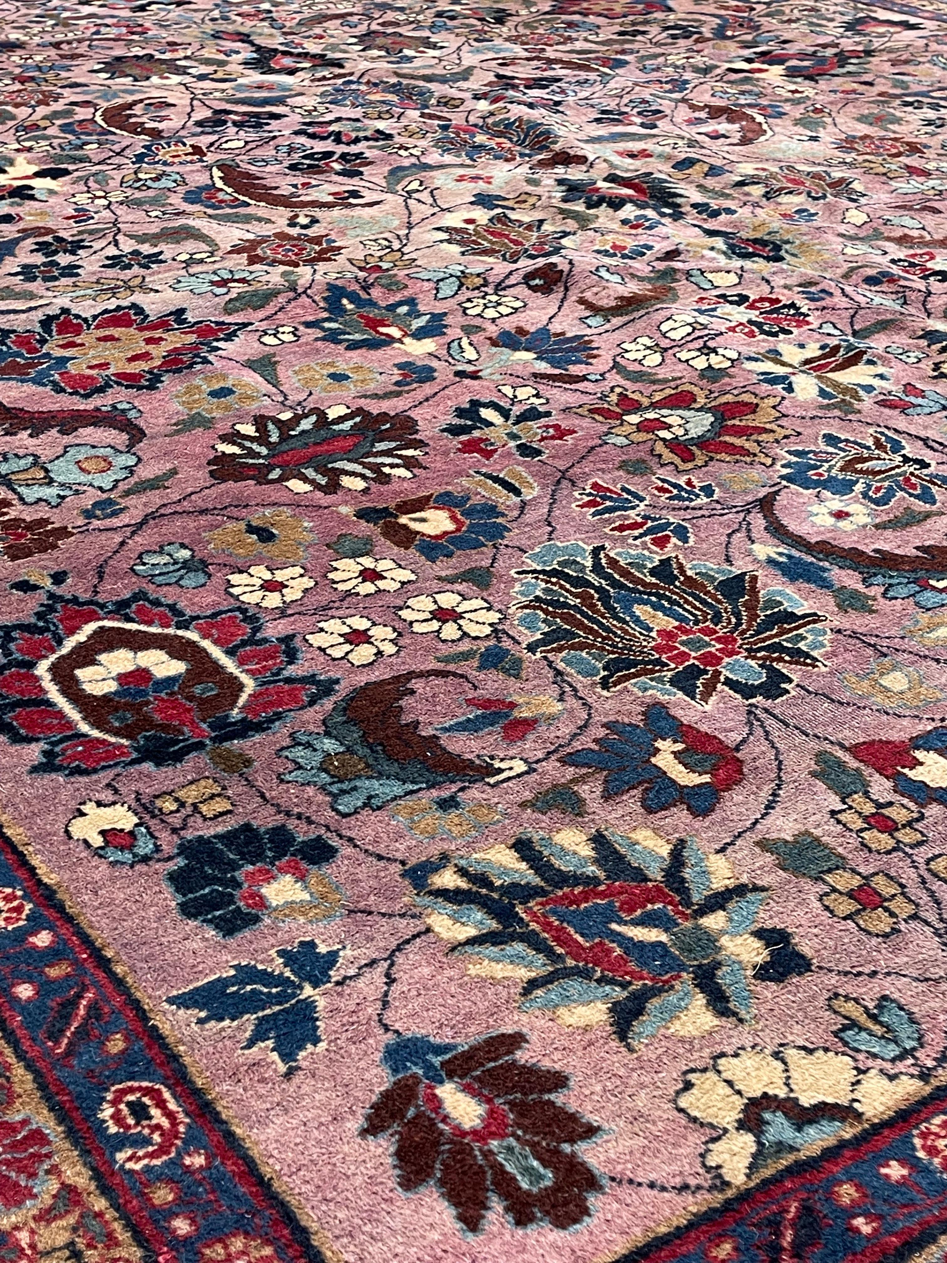 Antique Persian Khorasan Carpet, circa 1930 For Sale 7