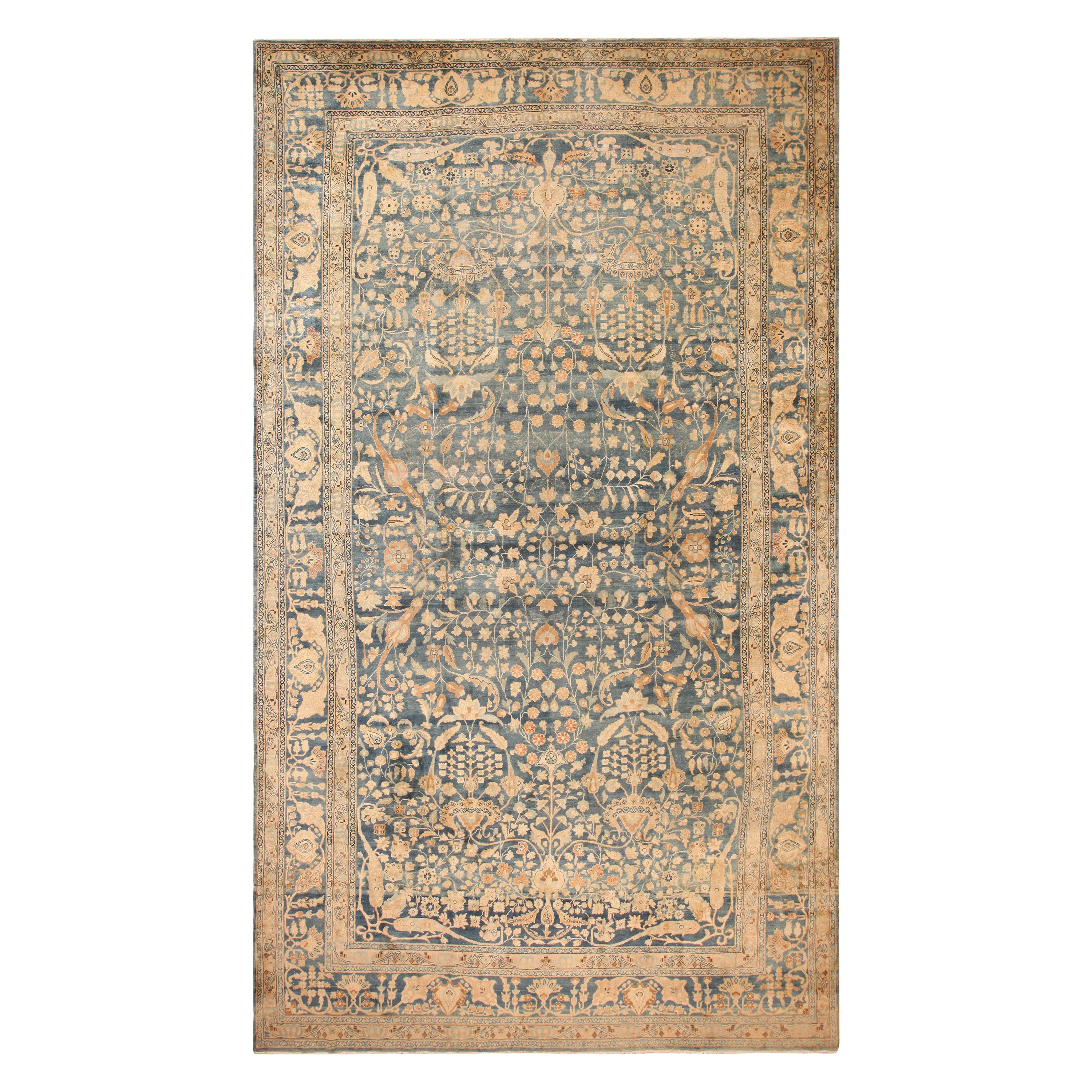 Tapis persan ancien du Khorassan. 11 pieds 4 po. x 20 pieds 6 po.