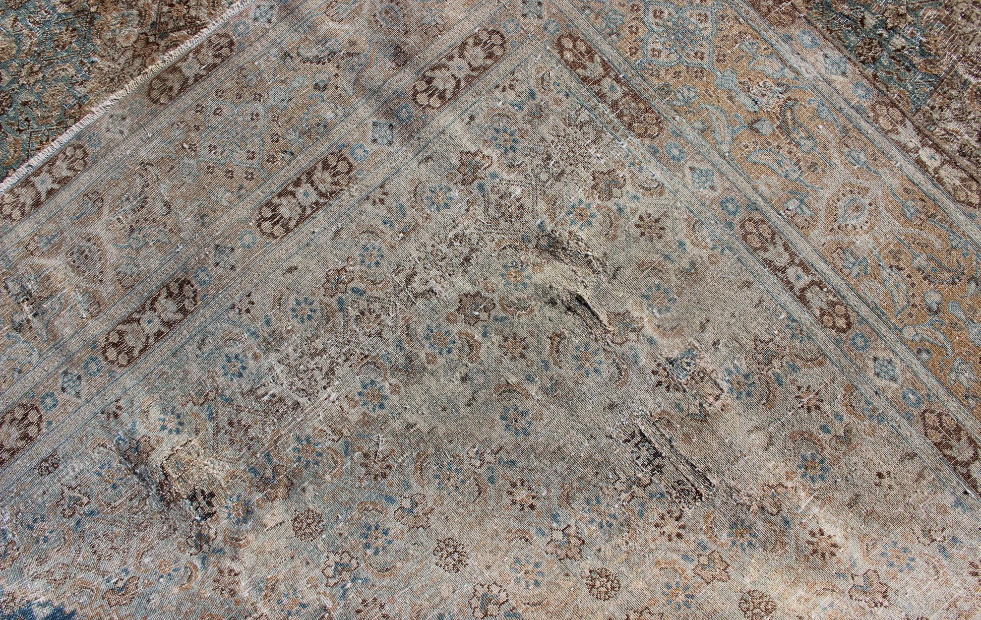 Tapis persan ancien de Khorassan avec un motif géométrique de diamants en sarcelle et brun en vente 7