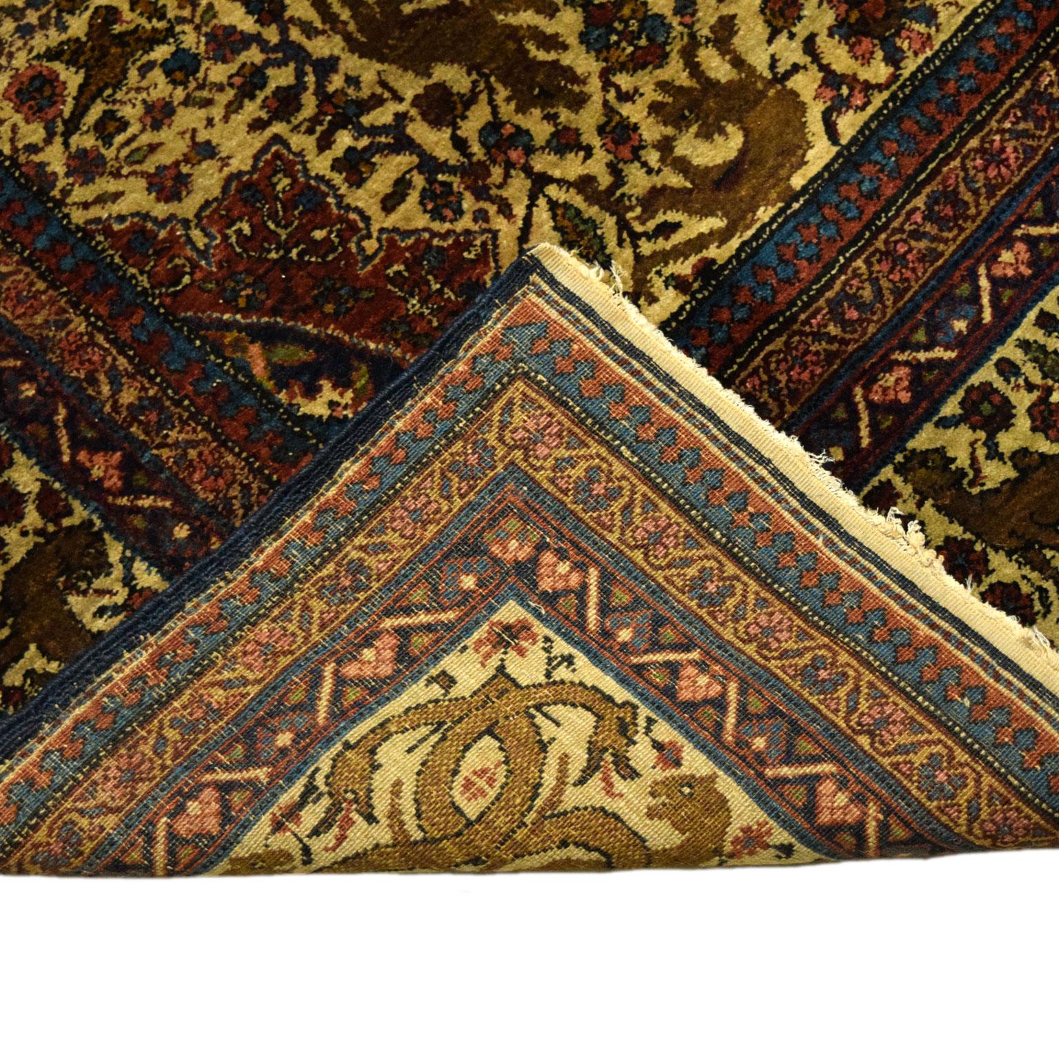 Antike 1900er Wolle Persisch Khoy Teppich in Creme, Grün und Indigo, 5' x 8' im Angebot 2