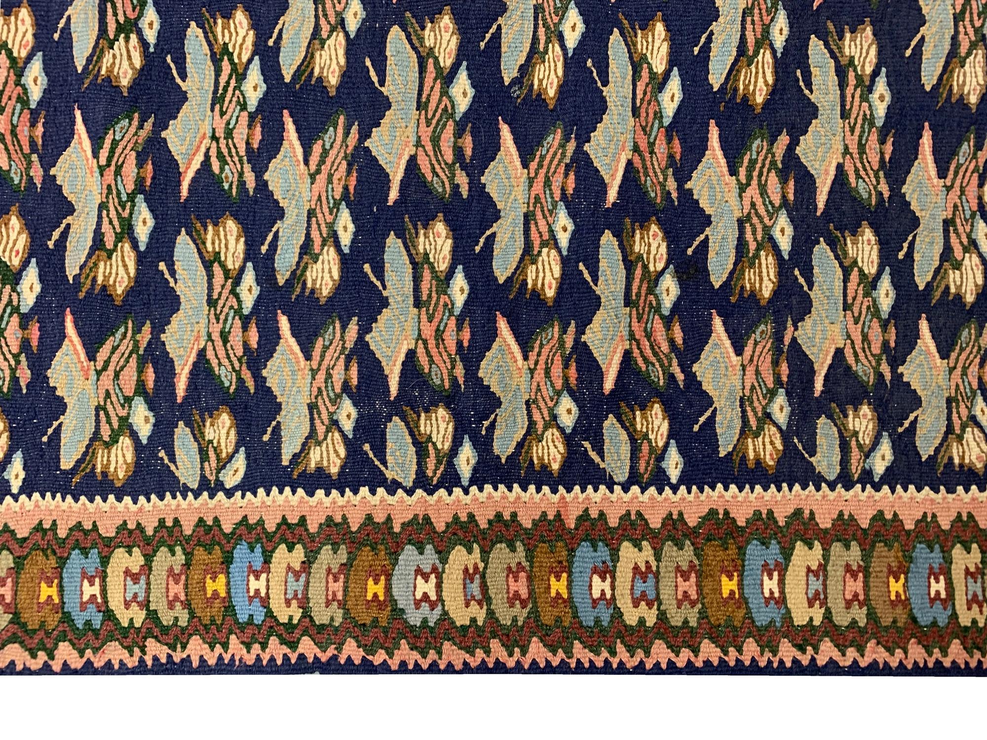 Antiker Kelim-Teppich aus Wolle, Kurdischer Senneh- Kelim (Persisch) im Angebot