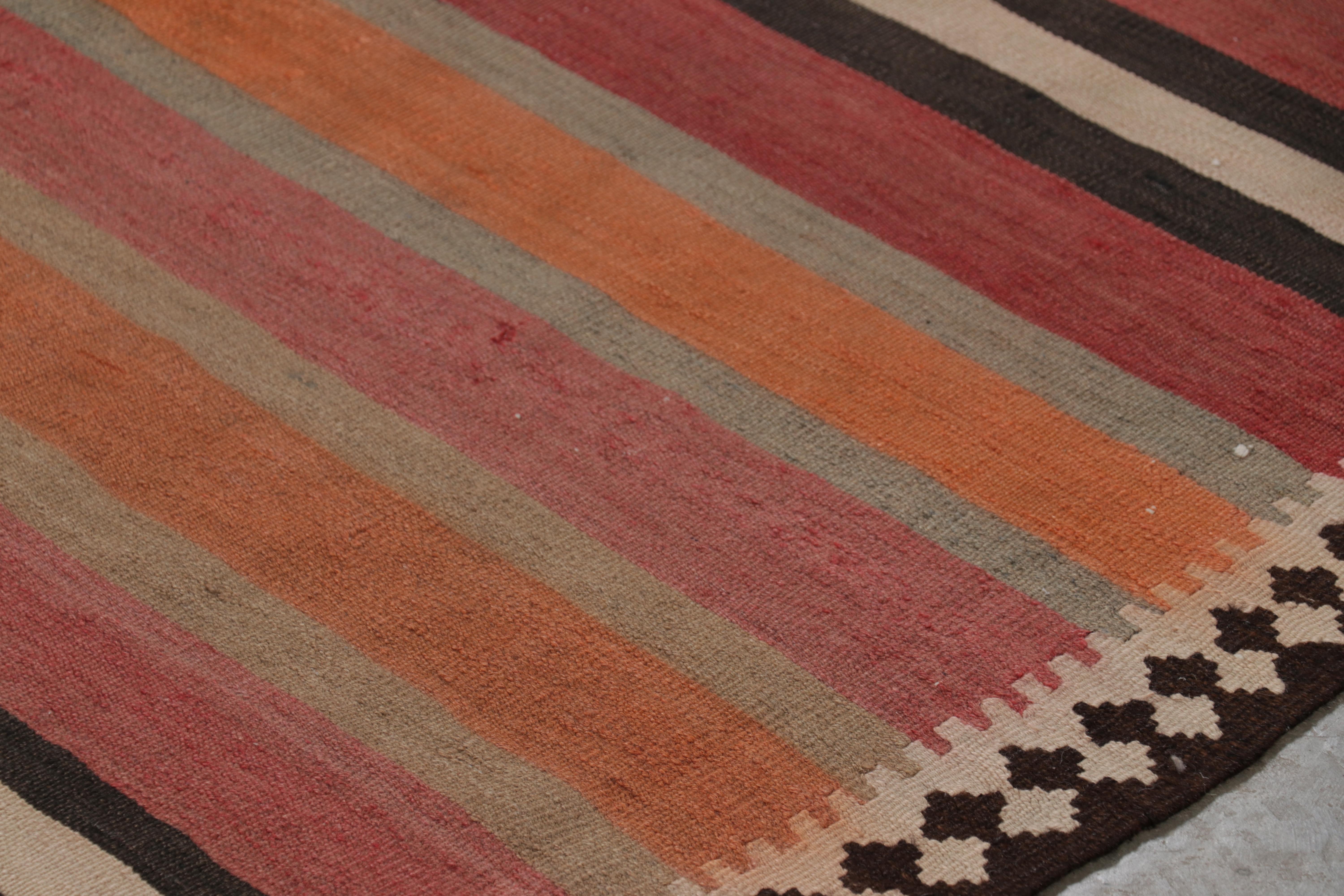 Antiker persischer Kelim mit mehrfarbigen Streifen  Rug & Kilim  Rug & Kilim Website (Wolle) im Angebot