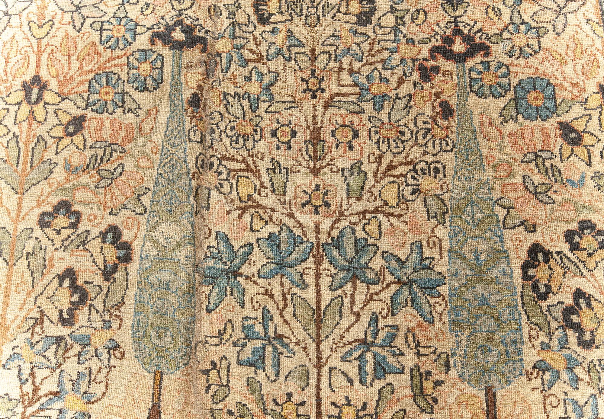 Antique Persian Kirman Handwoven Wool Carpet
Size: 10'2