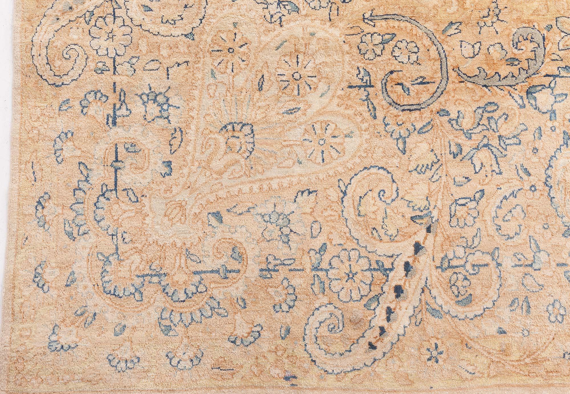 XX secolo Tappeto antico persiano Kirman Camel in lana fatto a mano in vendita