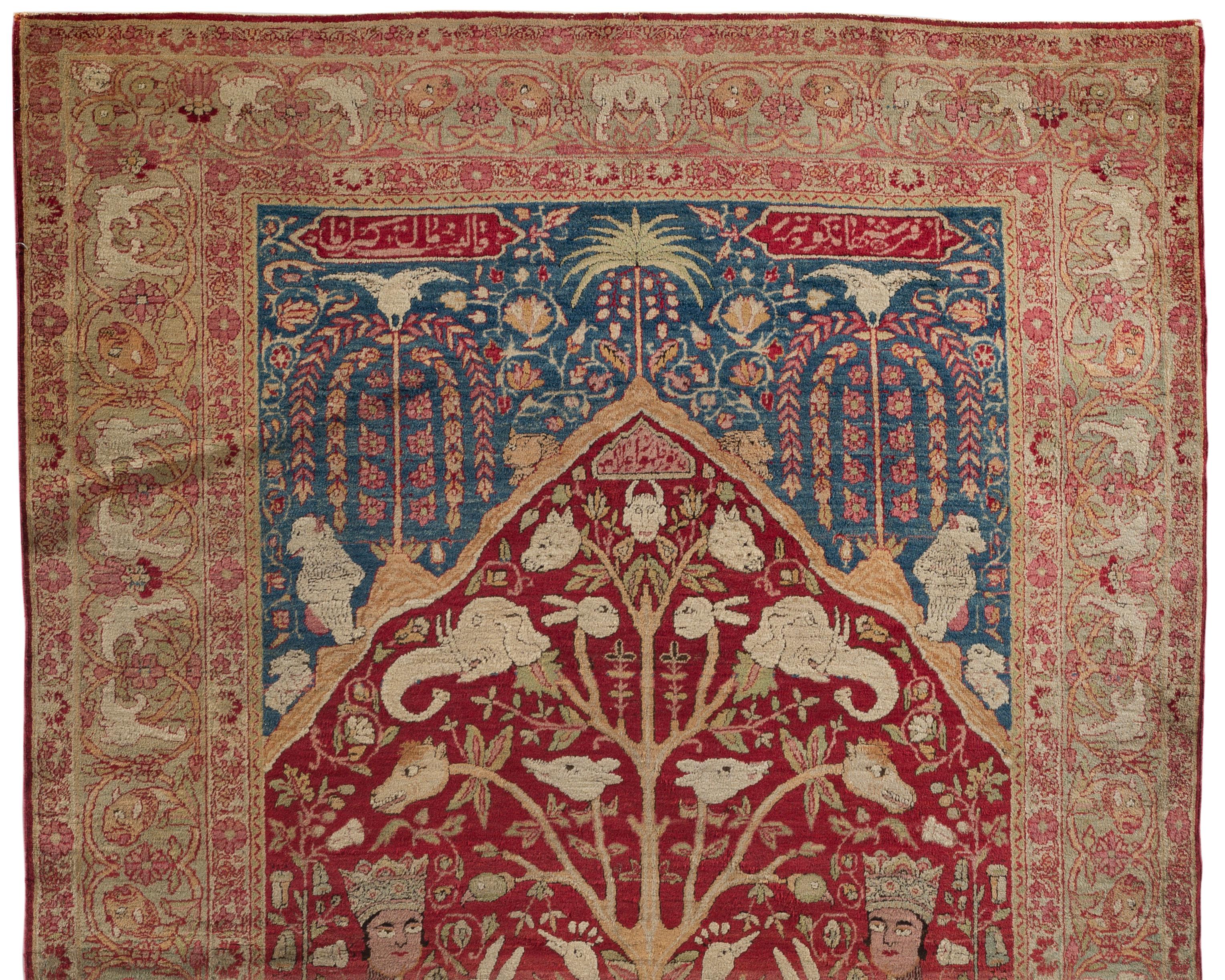 Antiker persischer Kirman Lavar Bildteppich, um 1880. Ein wunderschöner, fein gewebter Kirman Lavar Bildteppich. Die zentrale Anlage ist voller wunderbarer Kreaturen, von den katzenähnlichen Figuren, die am unteren Rand der Szene sitzen, bis hin zu