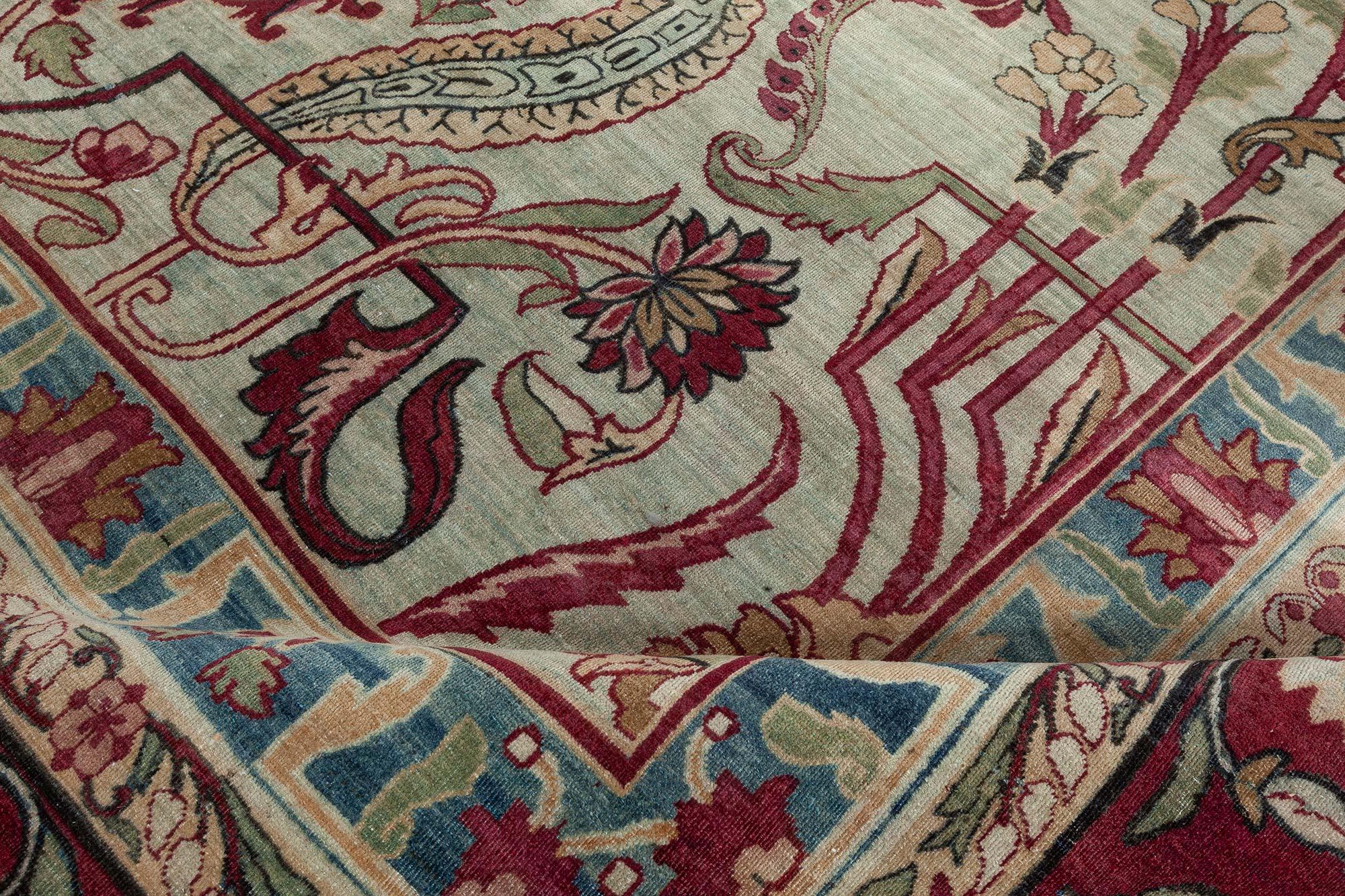 Persian Kirman oriental handmade wool rug
Size: 15'2