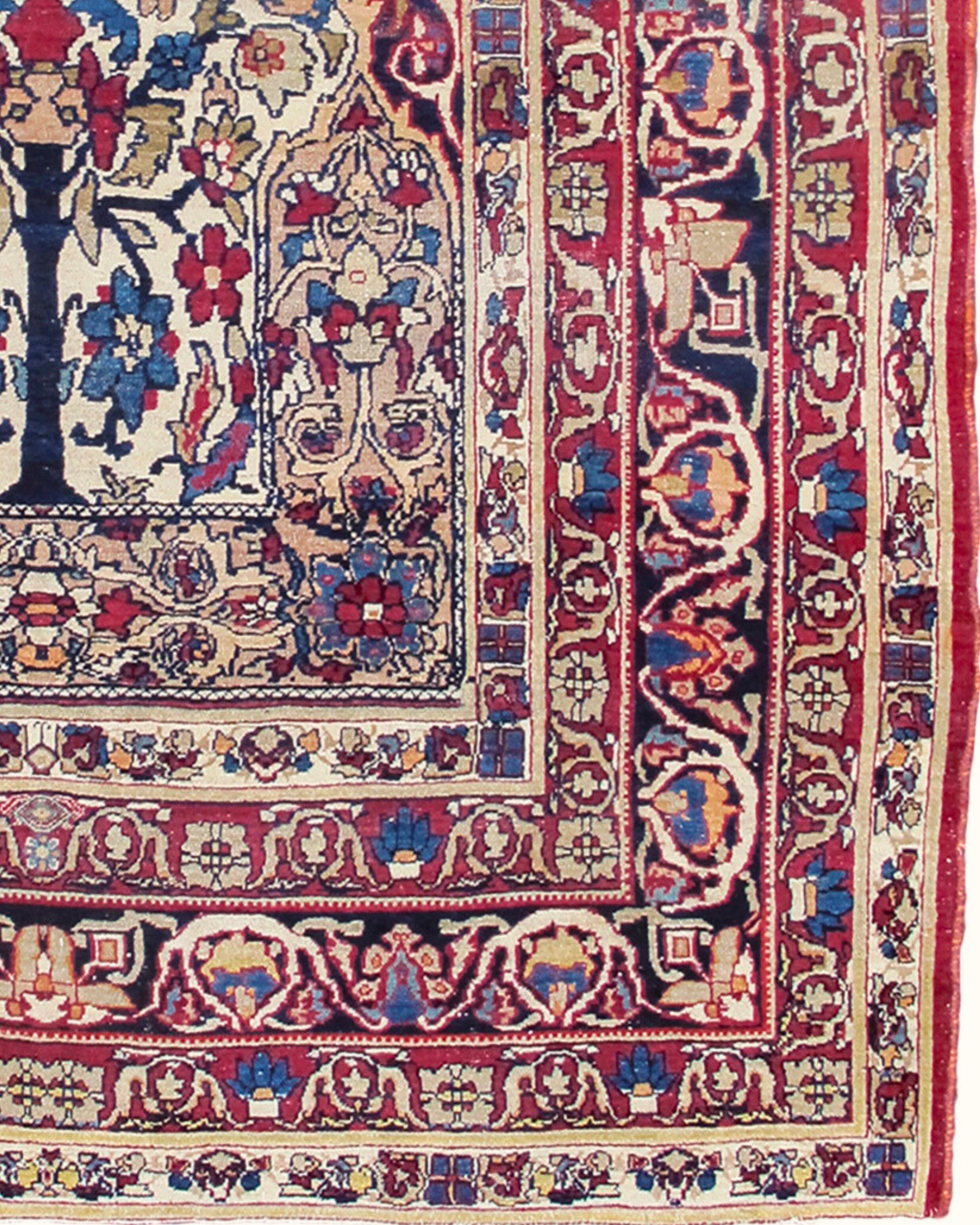 Wool Antique Persian Kirman Rug, Early 20th Century For Sale