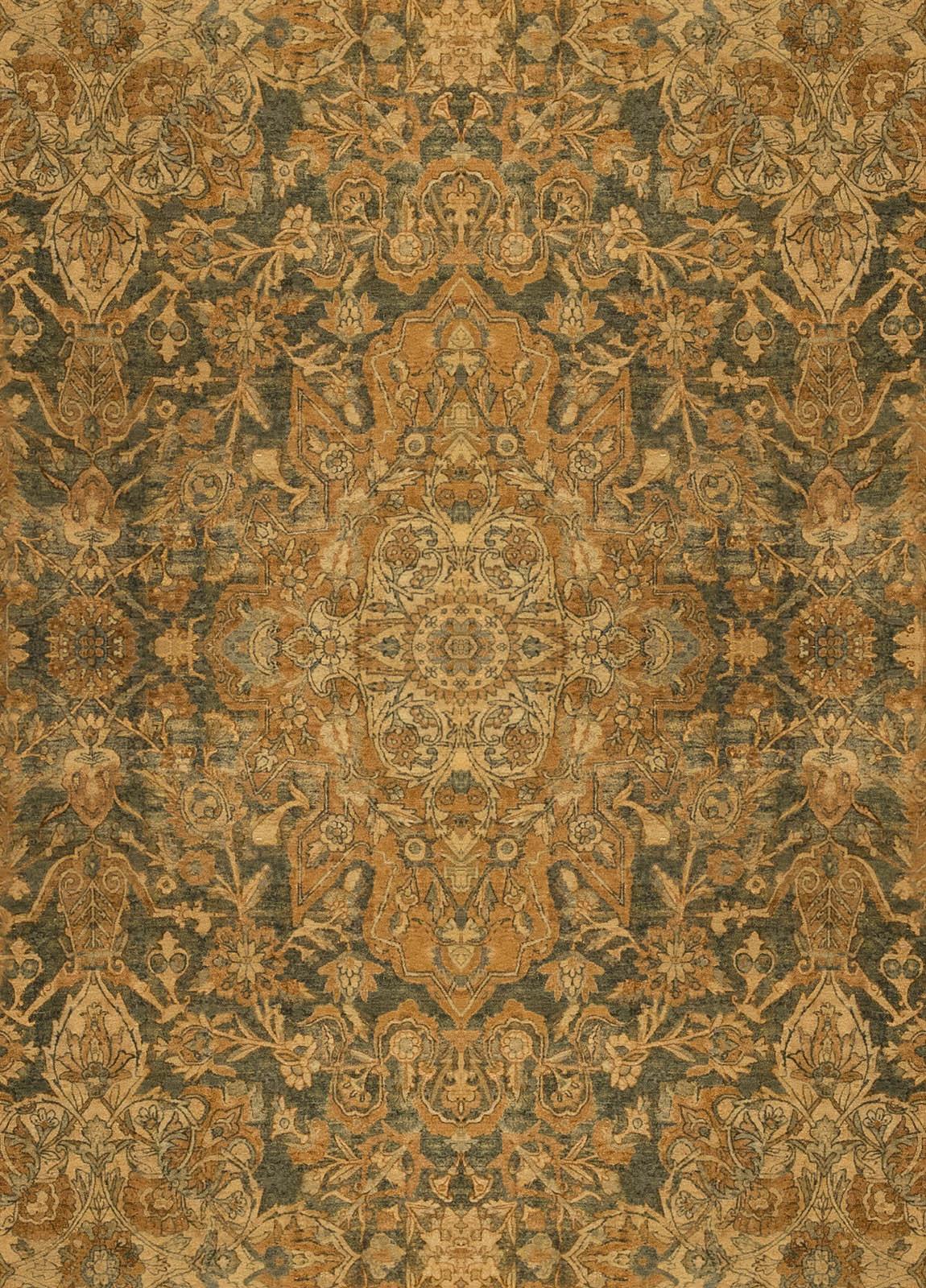 Fine Antique Persian Kirman handmade wool rug
Size: 17'3