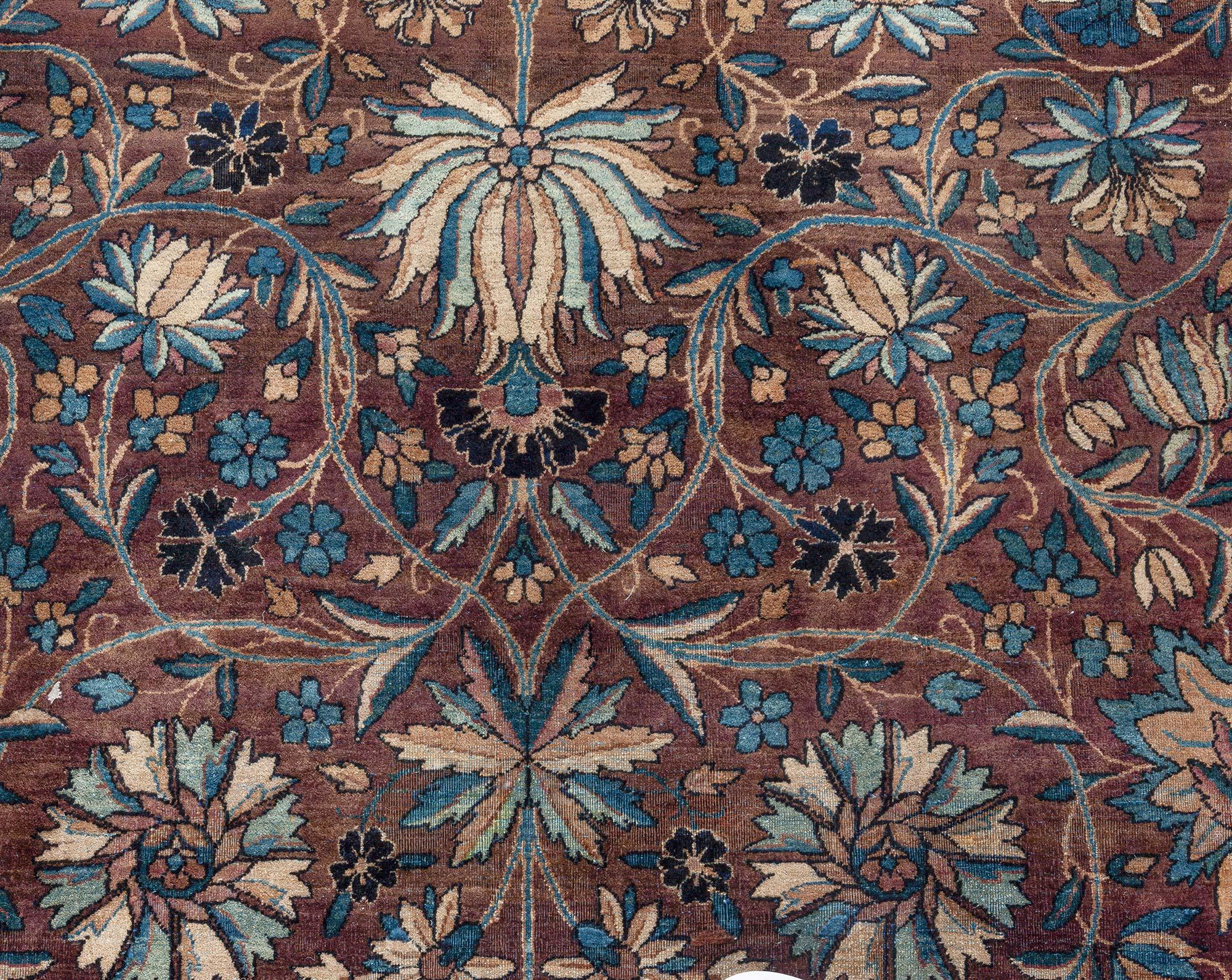 Antique Persian Kirman rug
Size: 10'10