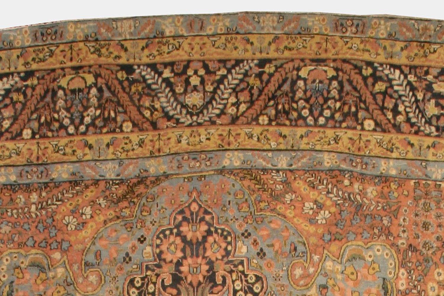 Antique Persian Kirman Handmade Wool Rug  In Good Condition For Sale In New York, NY