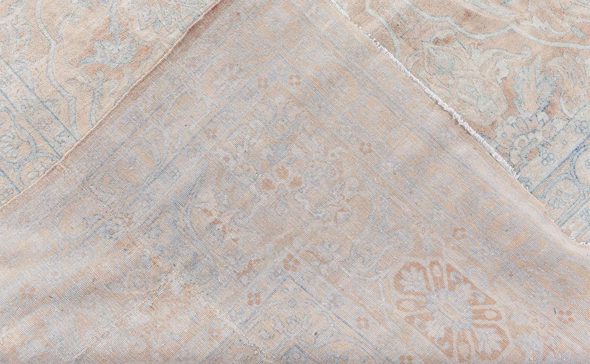 Antiker persischer Kirman-Teppich Doris Leslie Blau im Angebot 2