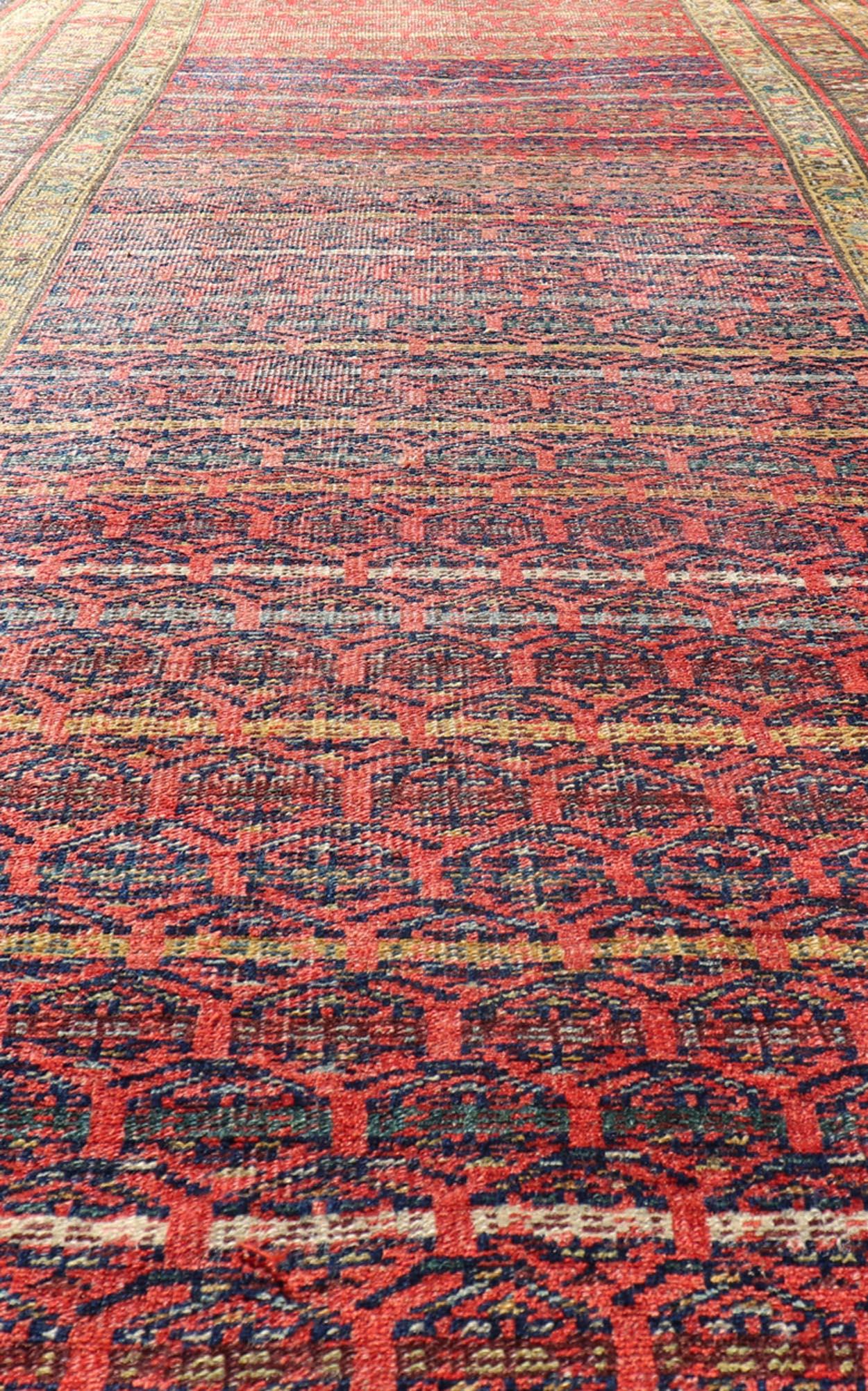 Ancien tapis persan kurde Bidjar Gallery avec motif cachemire répétitif en vente 2