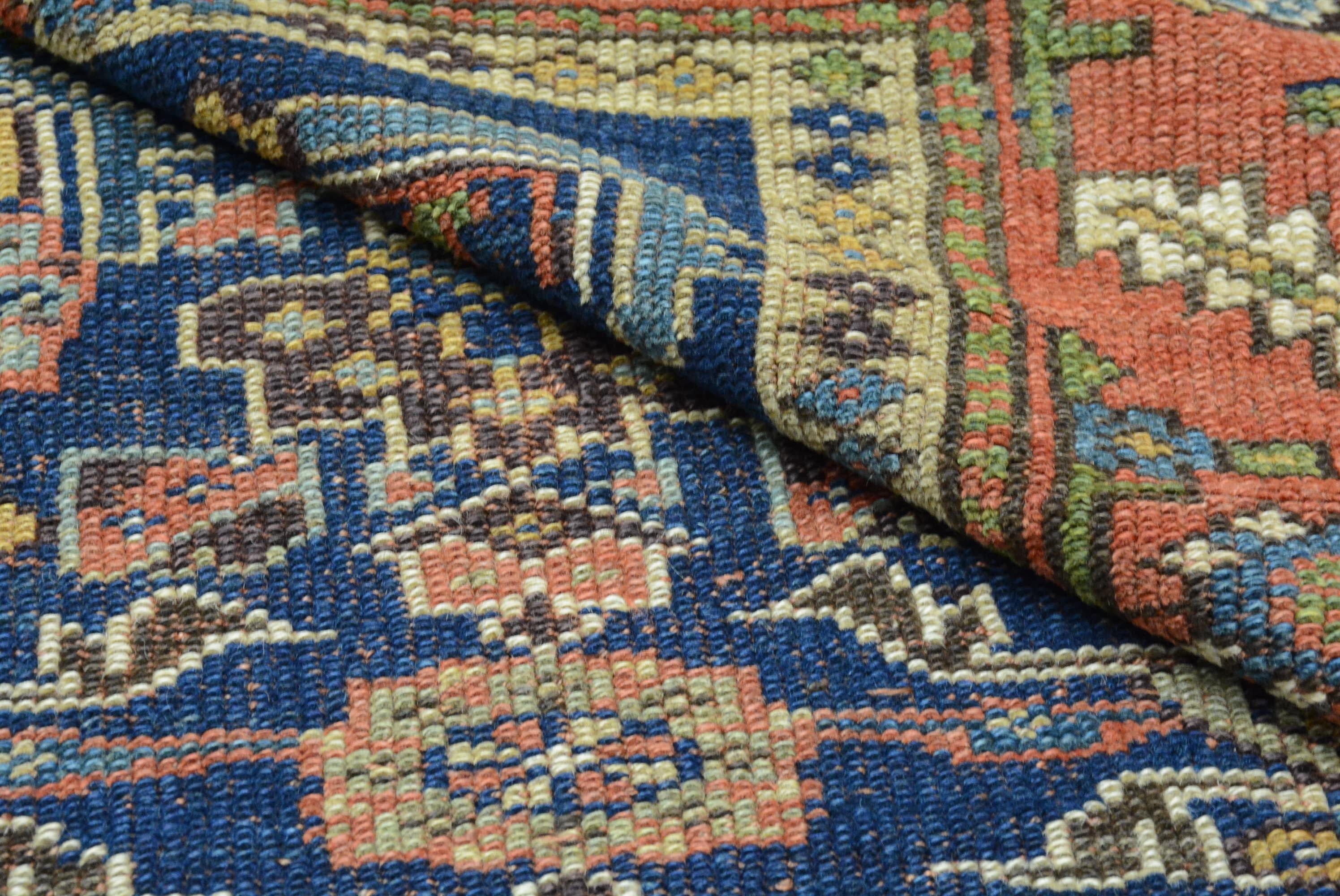 Antiker persisch-kurdischer Bidjar-Teppich im Angebot 1