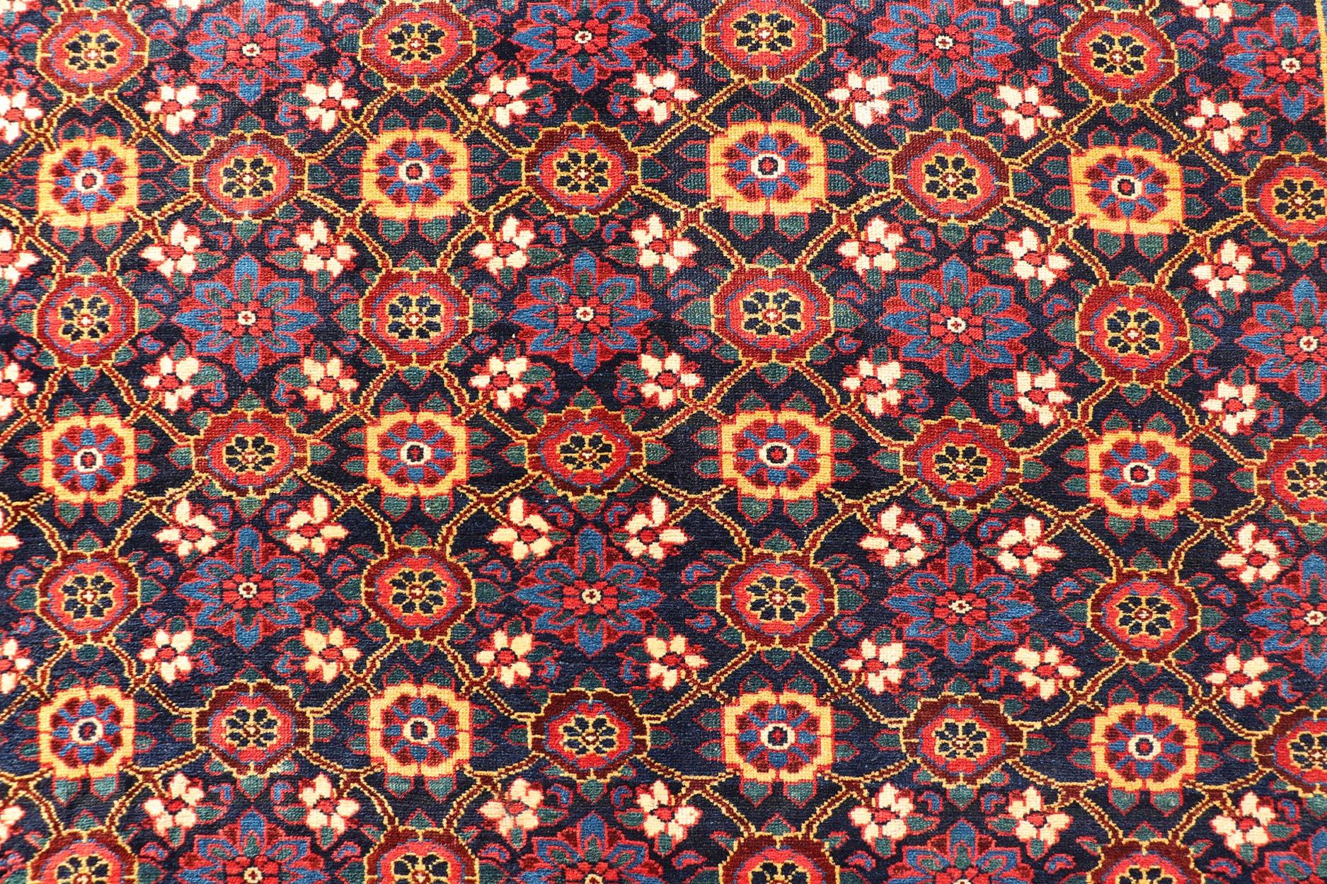 Antiker persisch-kurdischer Gallery-Teppich mit kompliziertem Blumenmuster 6'5 x 12'5 im Angebot 6