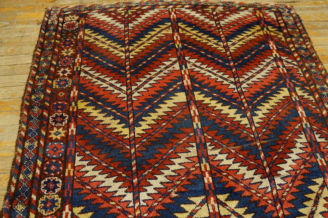 Late 19th Century NE Persian Quchan Carpet ( 4' x 4' 10'' - 122 x 147 cm )  For Sale 2
