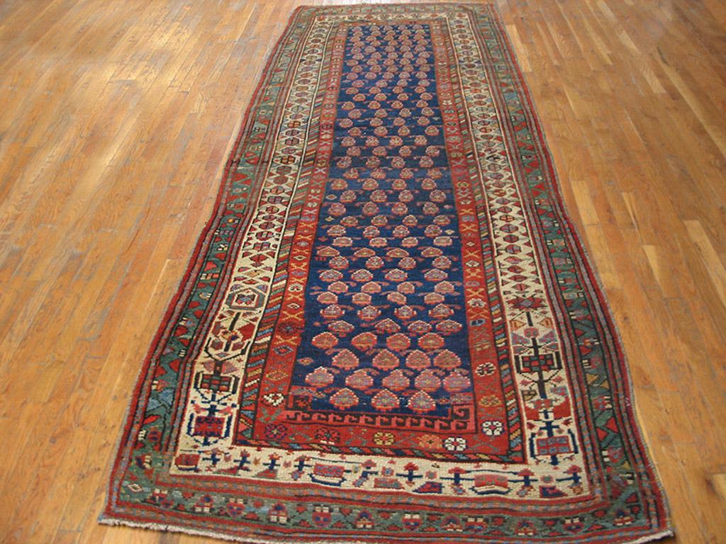 Antique Persian Kurdish rug. Size: 4'3