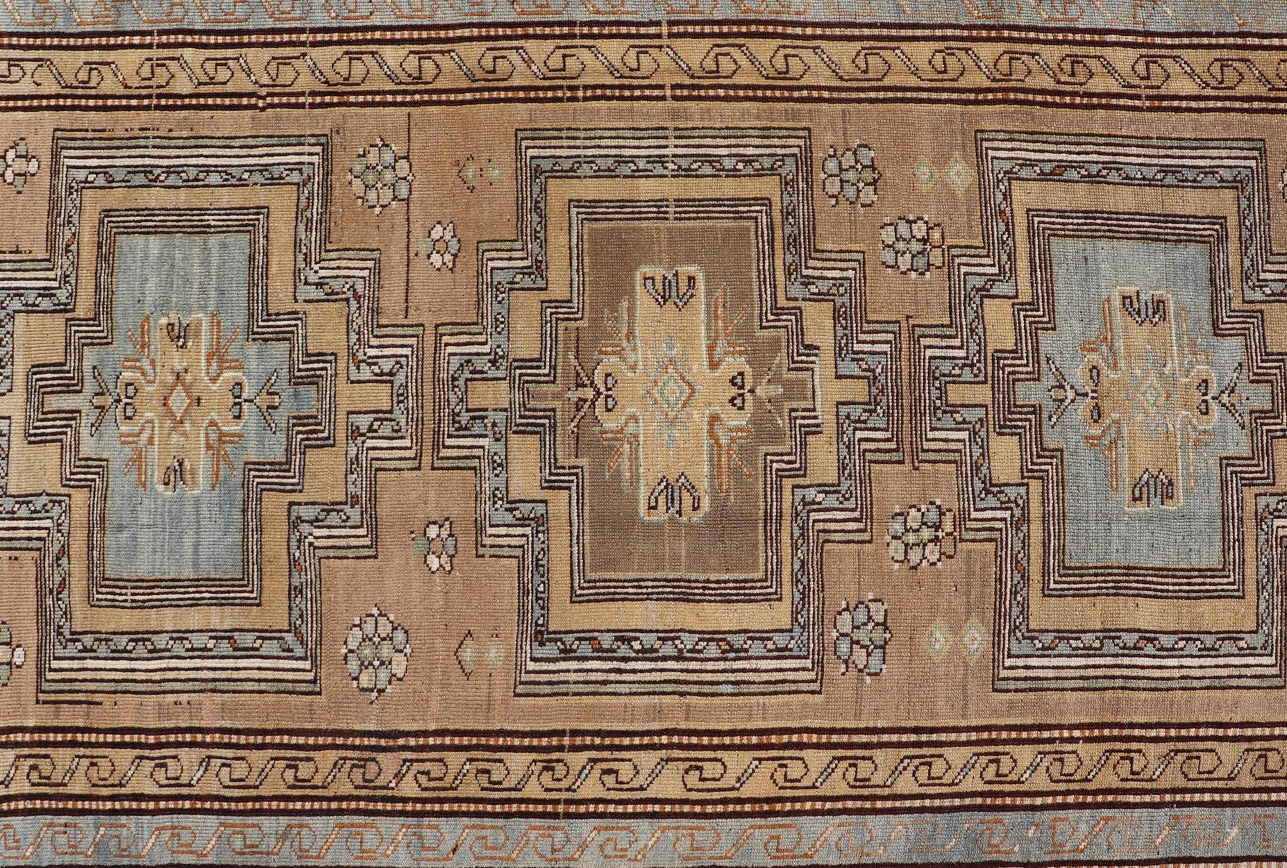 Antique Persian Kurdish Rug in Wool with Tri-Medallion Design in Brown and Blue In Good Condition For Sale In Atlanta, GA