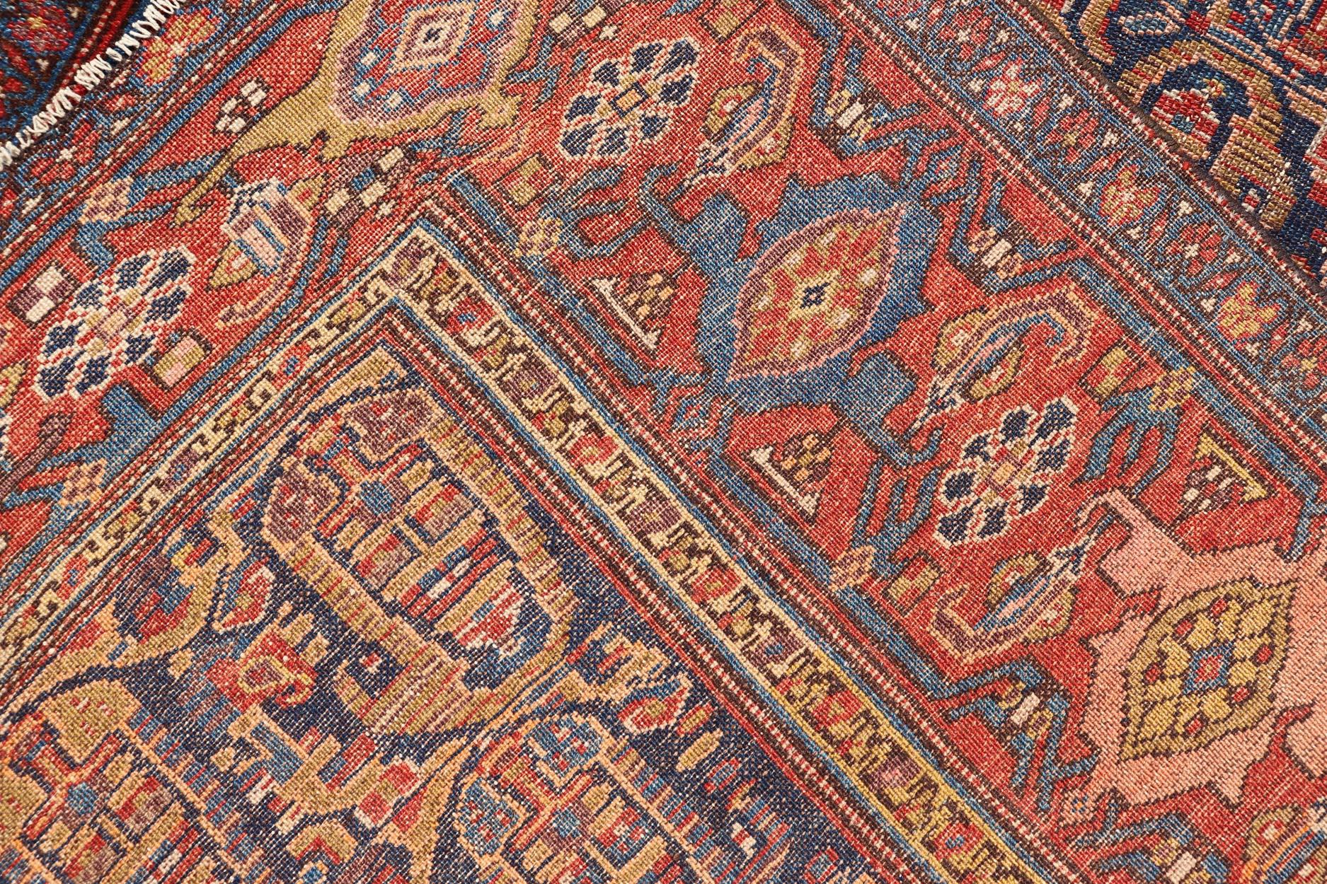 Tapis persan kurde ancien avec motifs sur toute sa surface vibrants 3'10 x 5'10 en vente 1