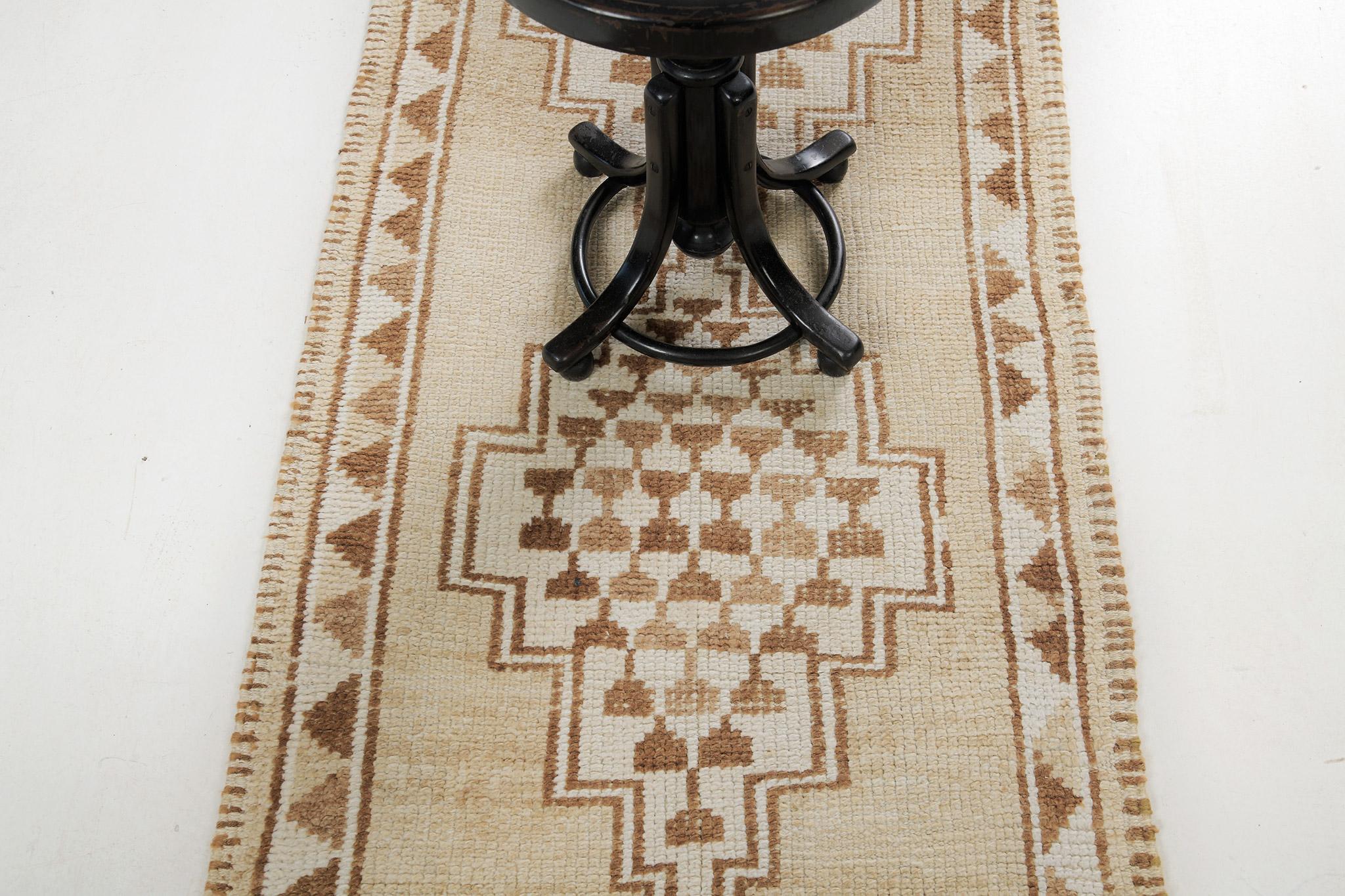 Antique Persian Kurdish Runner In Good Condition For Sale In WEST HOLLYWOOD, CA